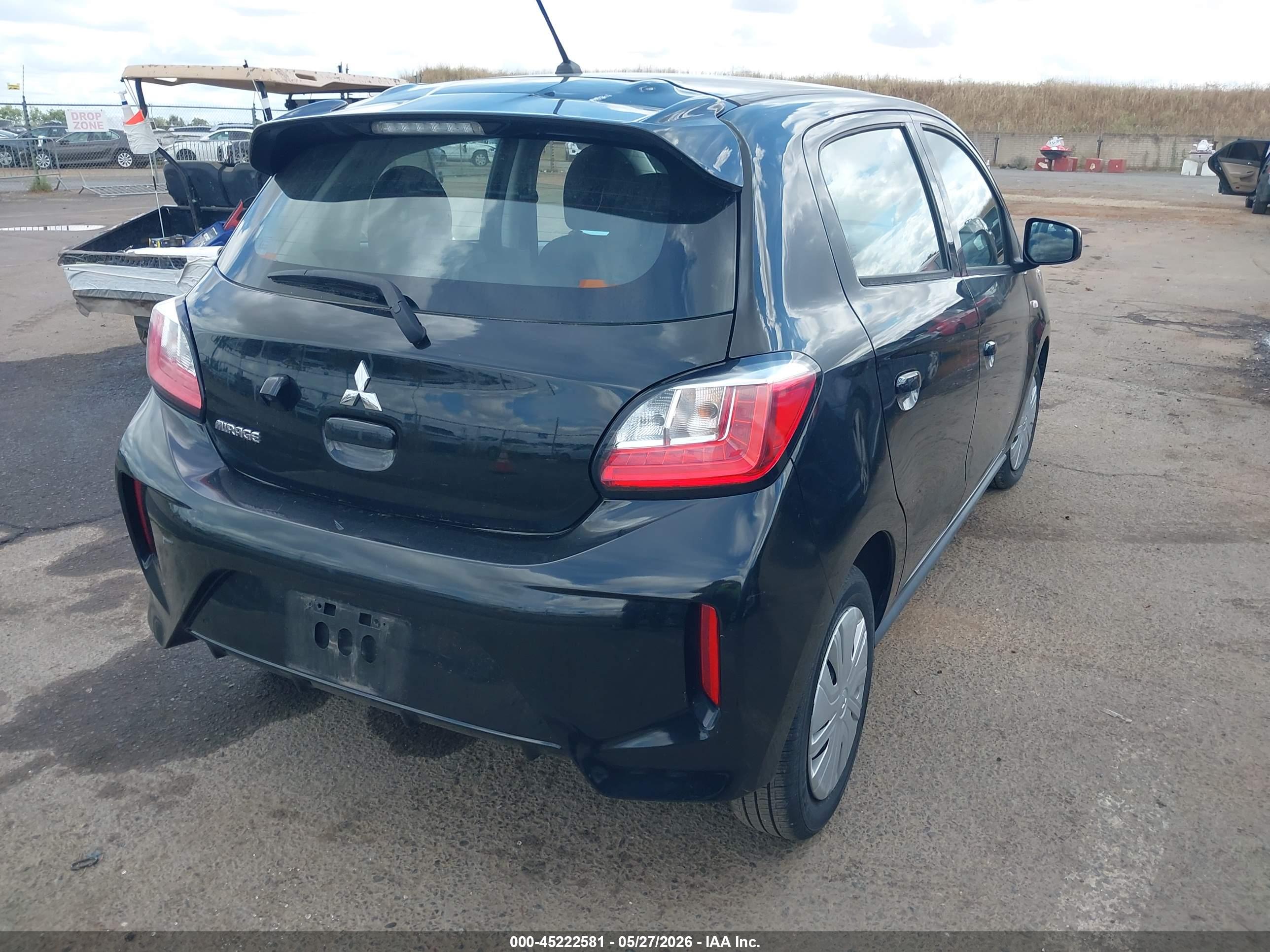 MITSUBISHI MIRAGE image 4