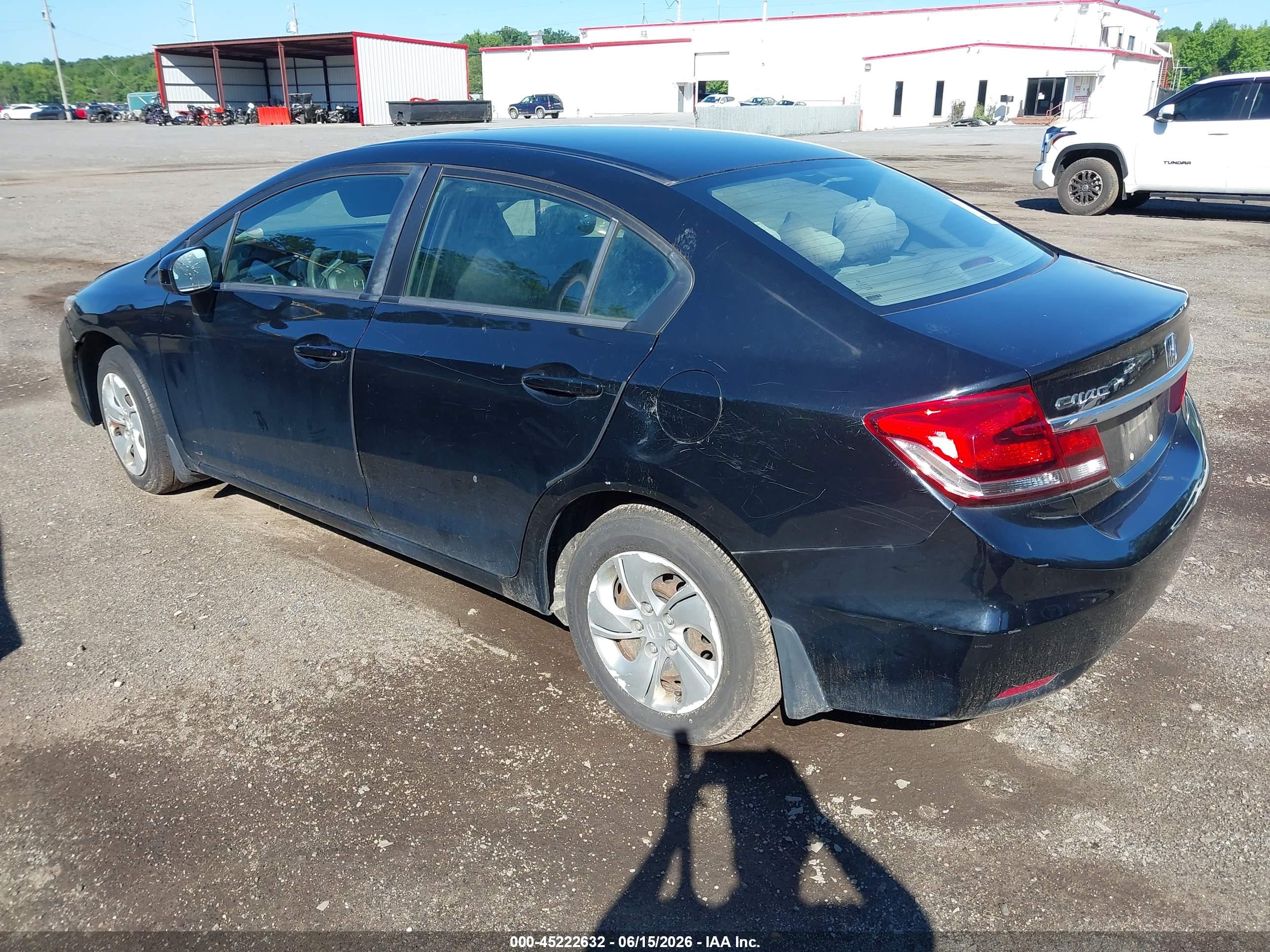 HONDA CIVIC image 3
