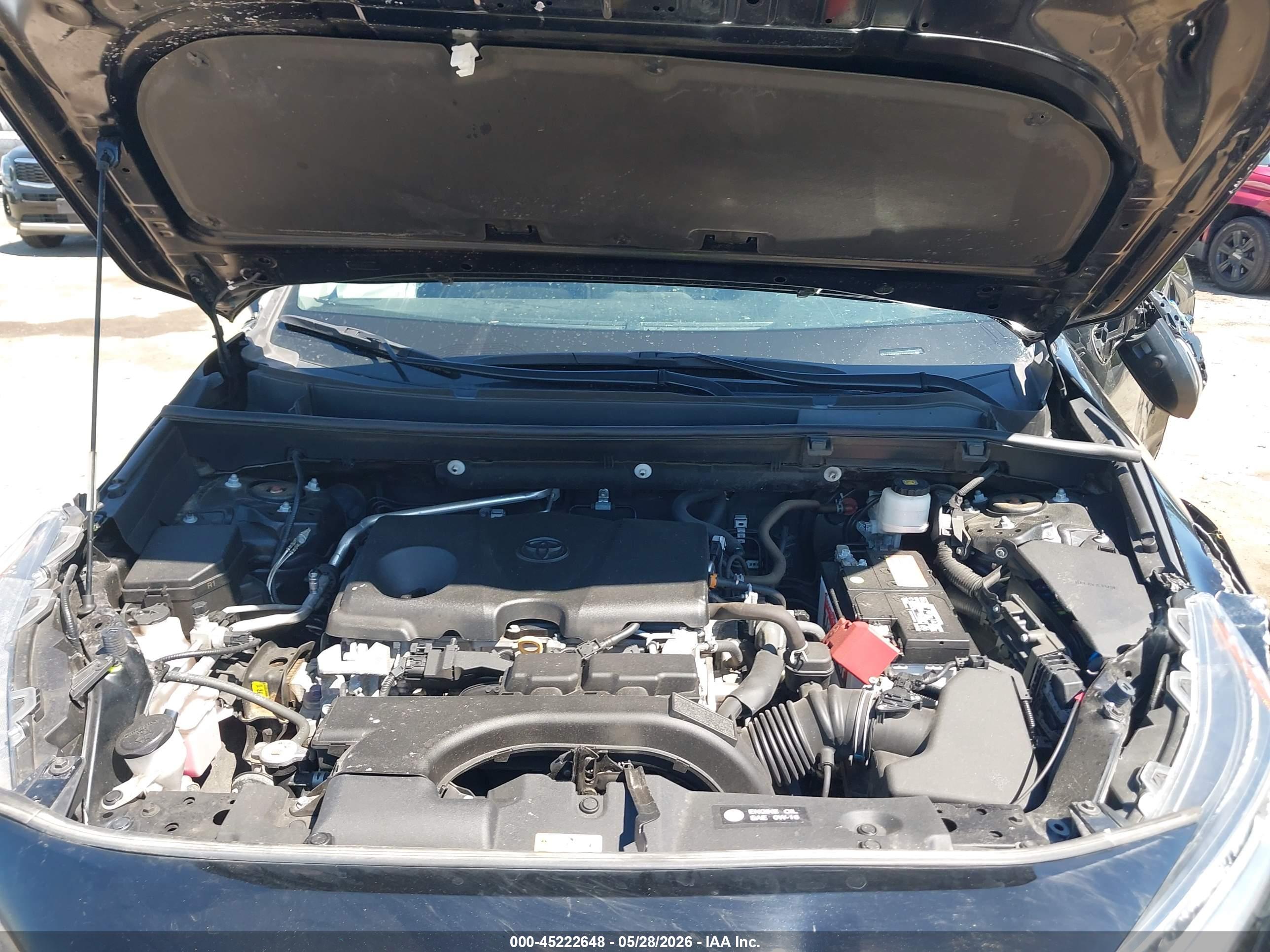 TOYOTA RAV4 image 10