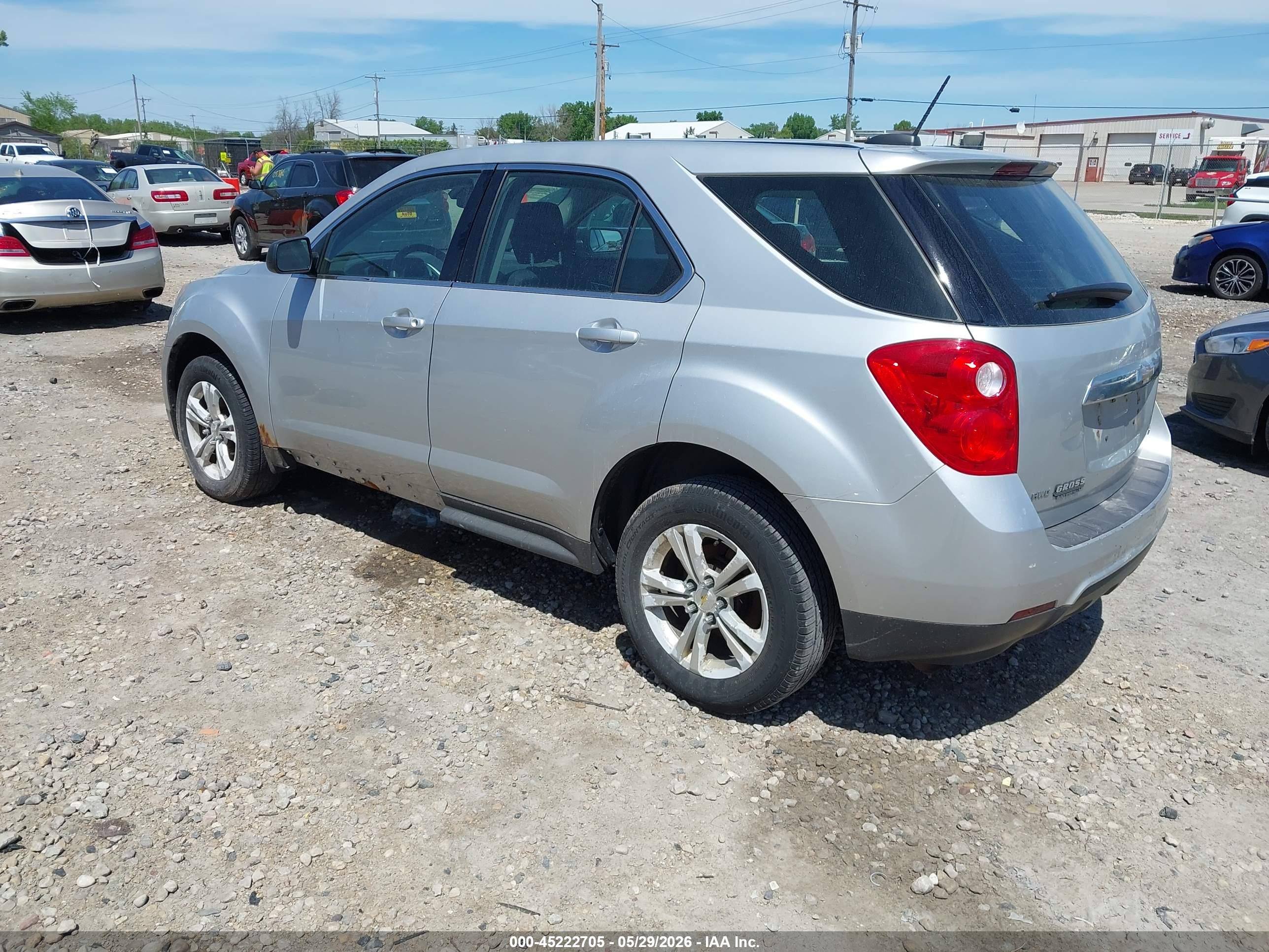 CHEVROLET EQUINOX image 3