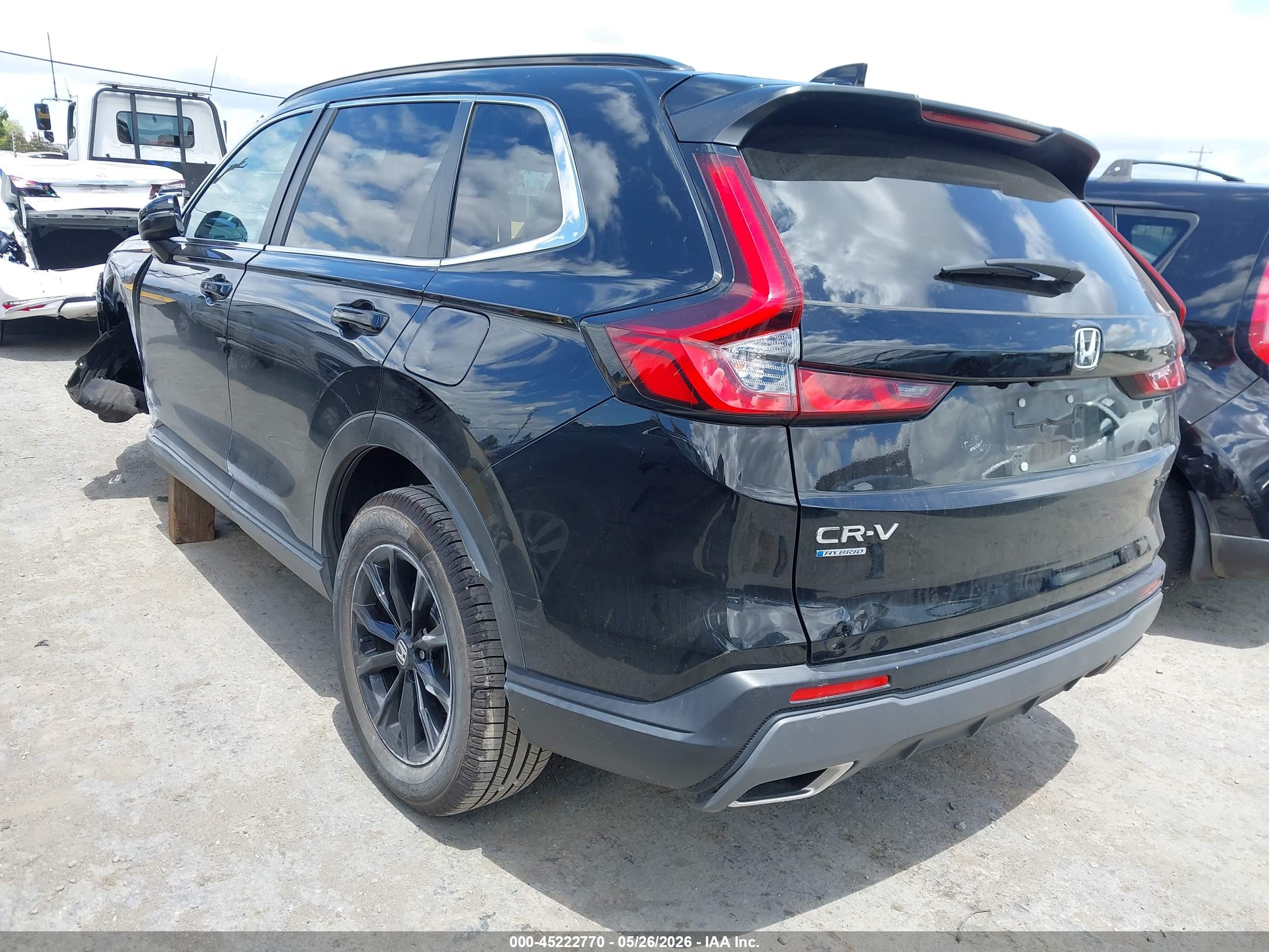 HONDA CR-V image 3