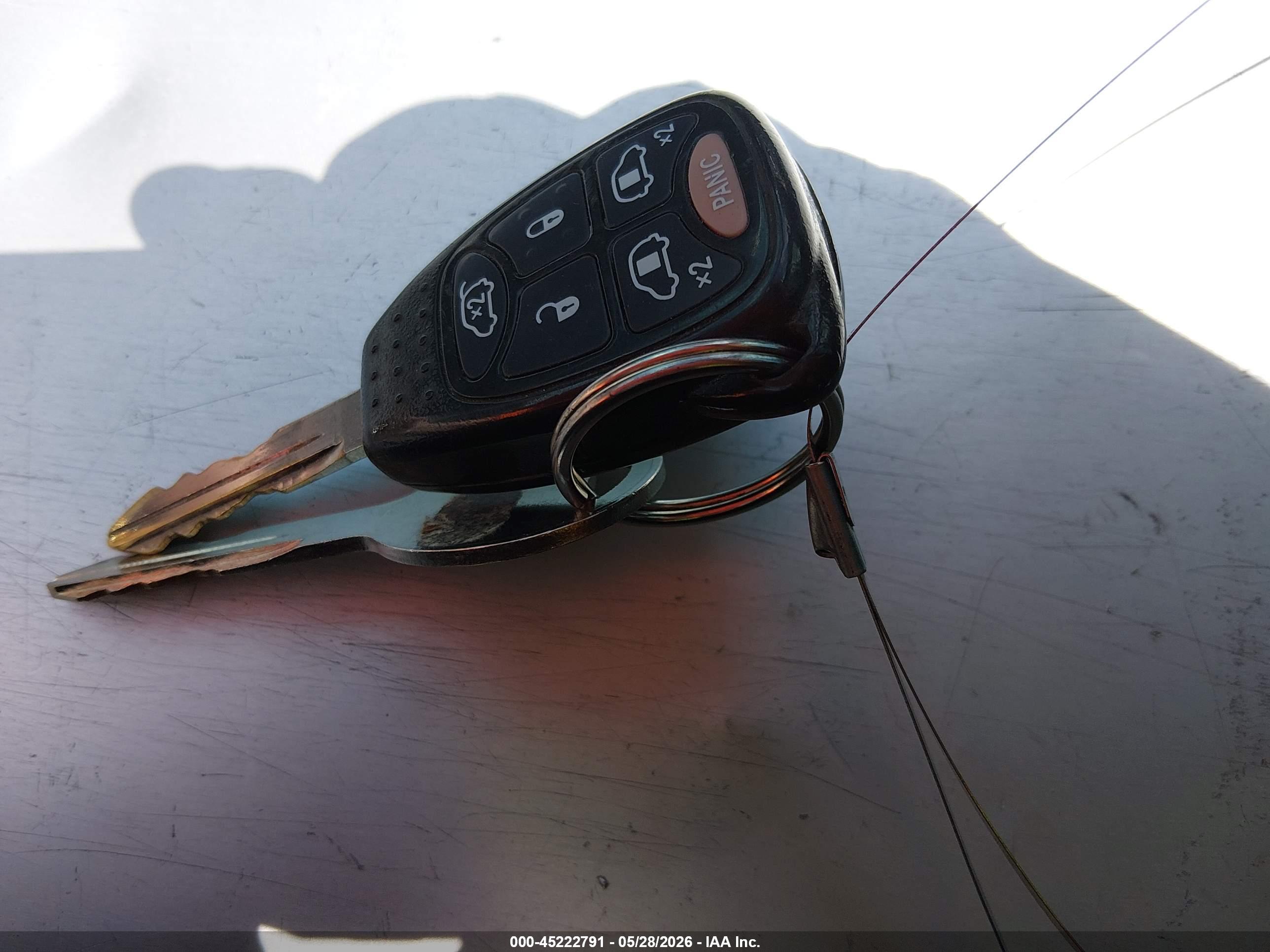 CHRYSLER TOWN image 11