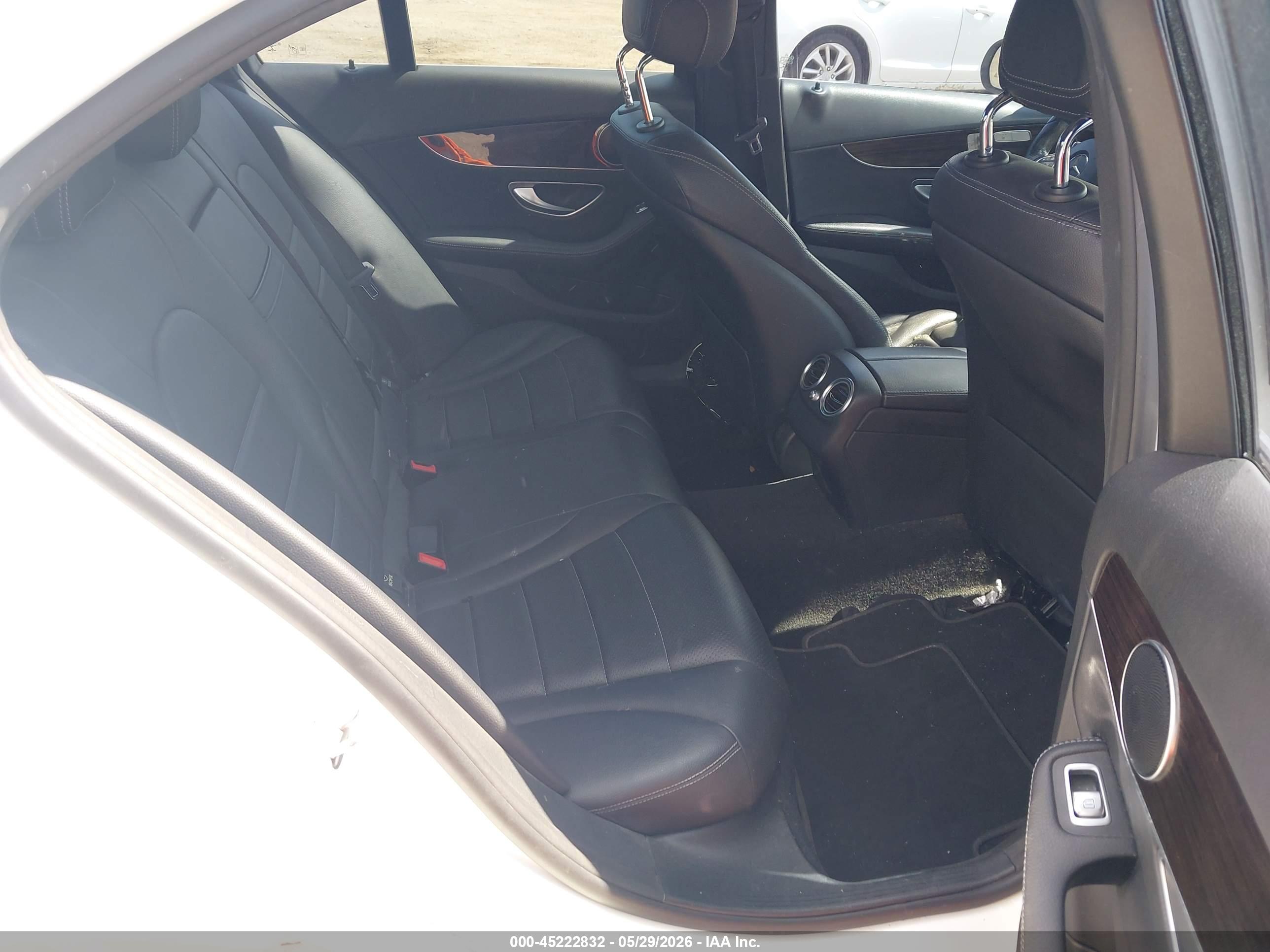 MERCEDES-BENZ C image 8