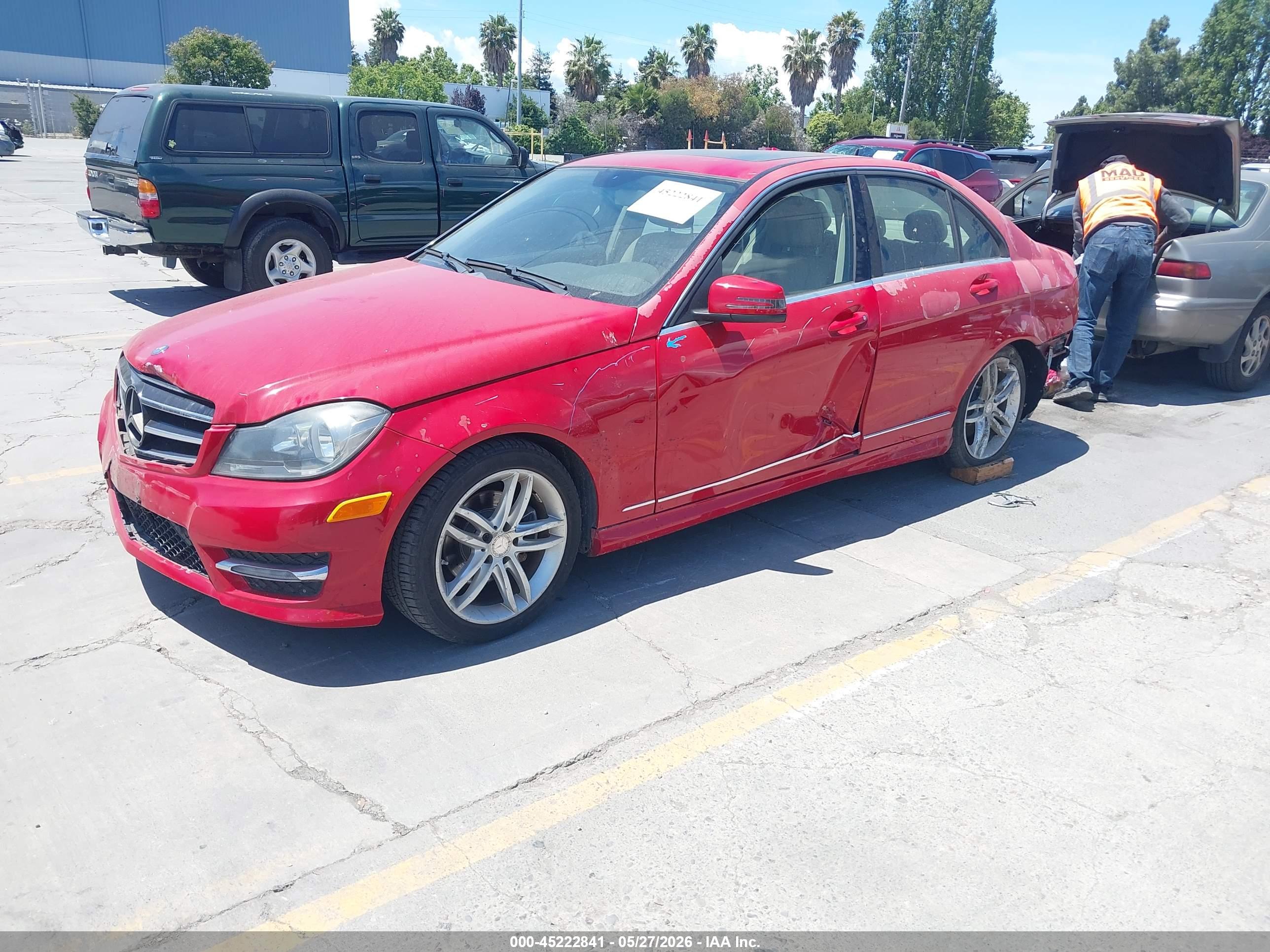 MERCEDES-BENZ C image 2