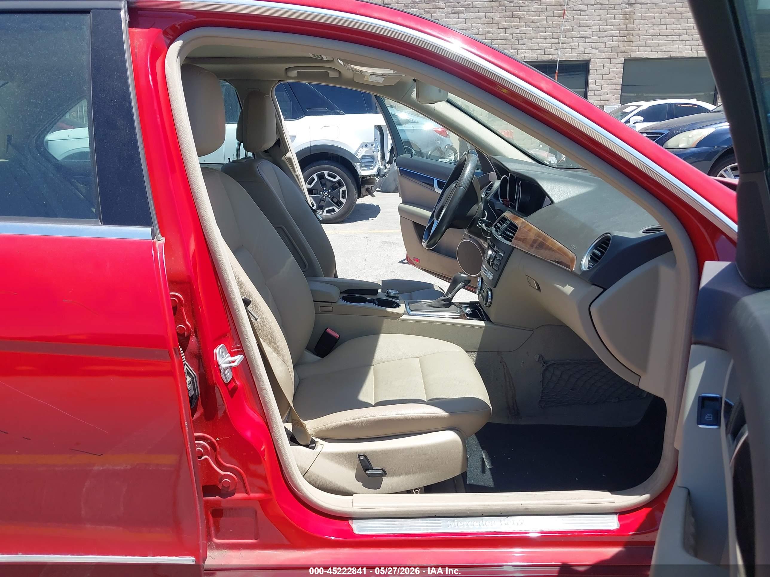 MERCEDES-BENZ C image 5