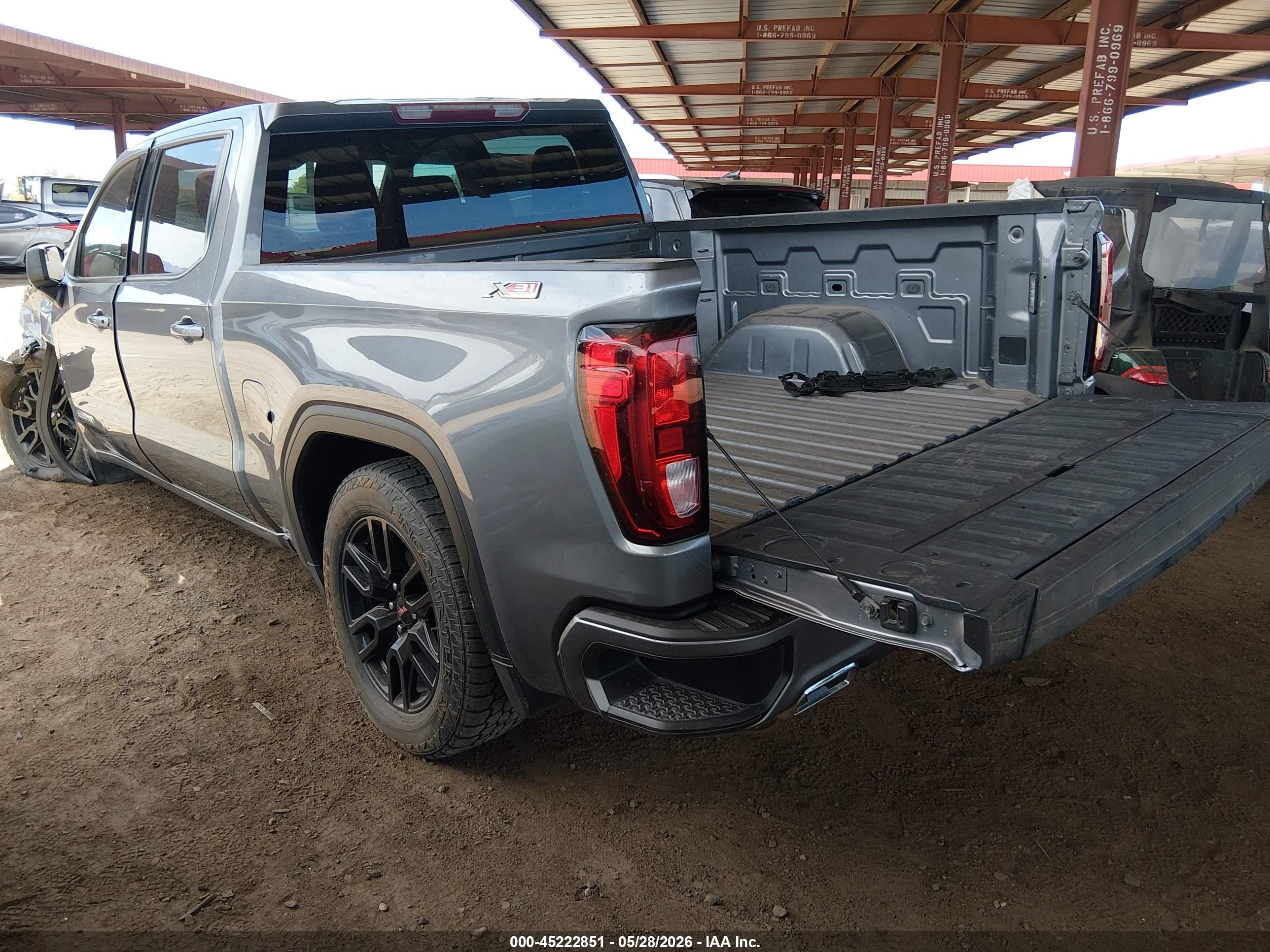 GMC SIERRA image 3