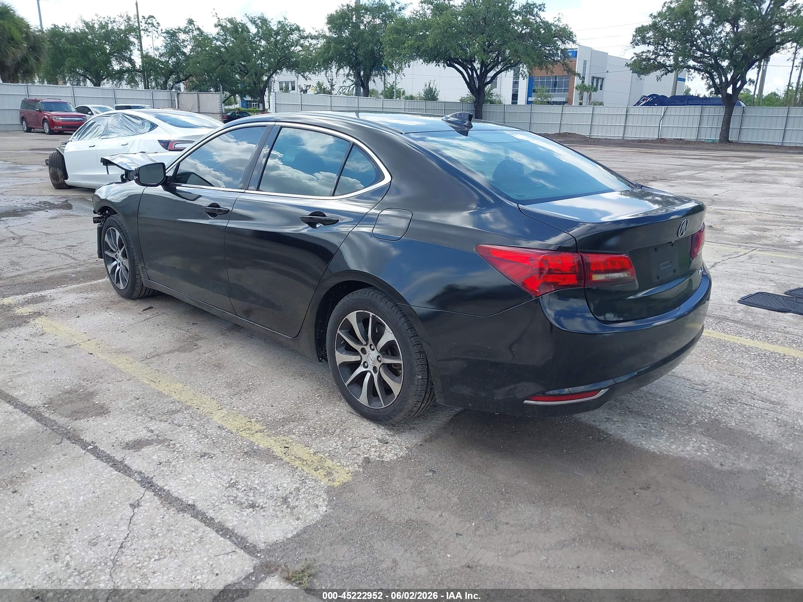 ACURA TLX image 3