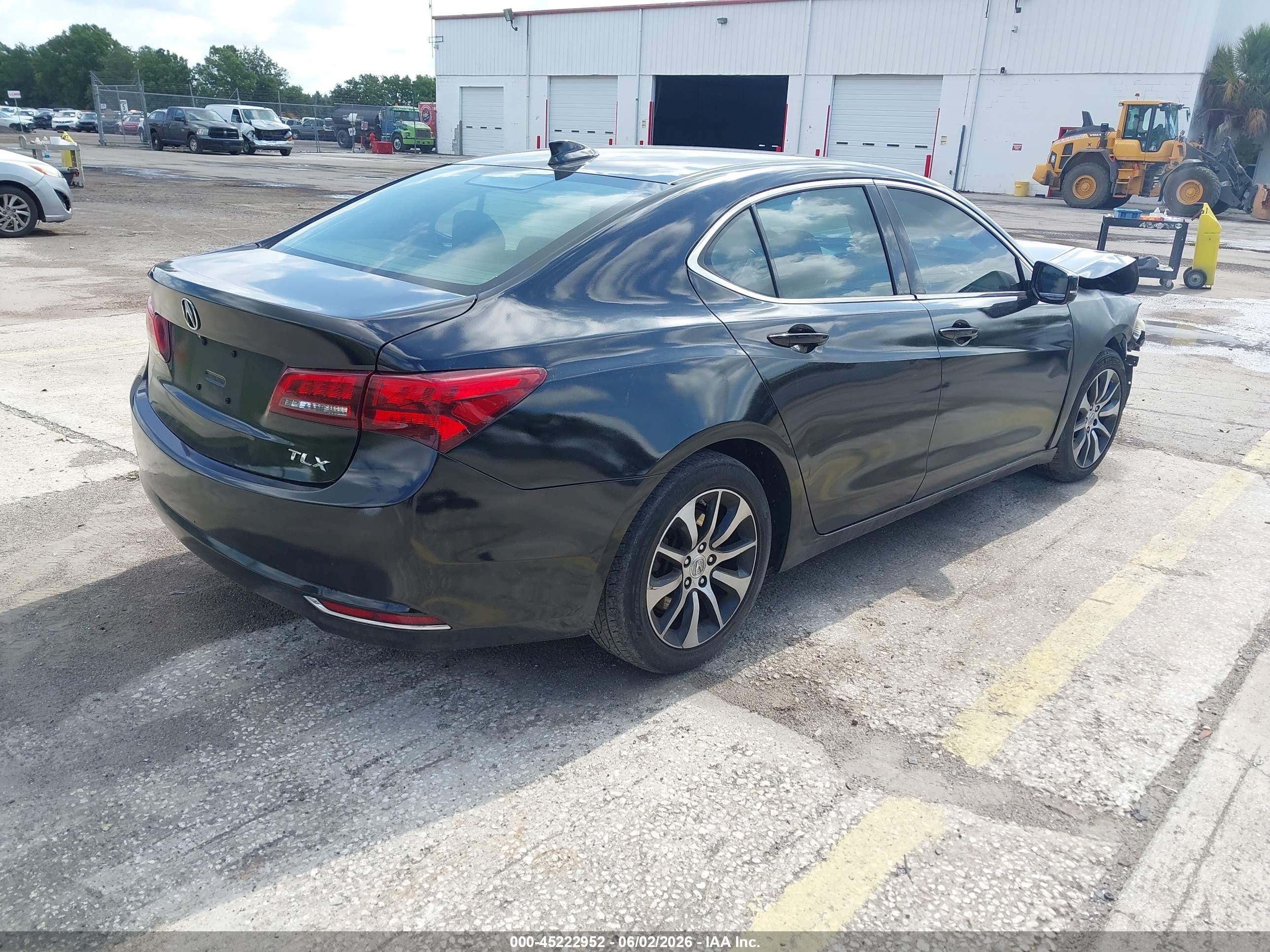 ACURA TLX image 4