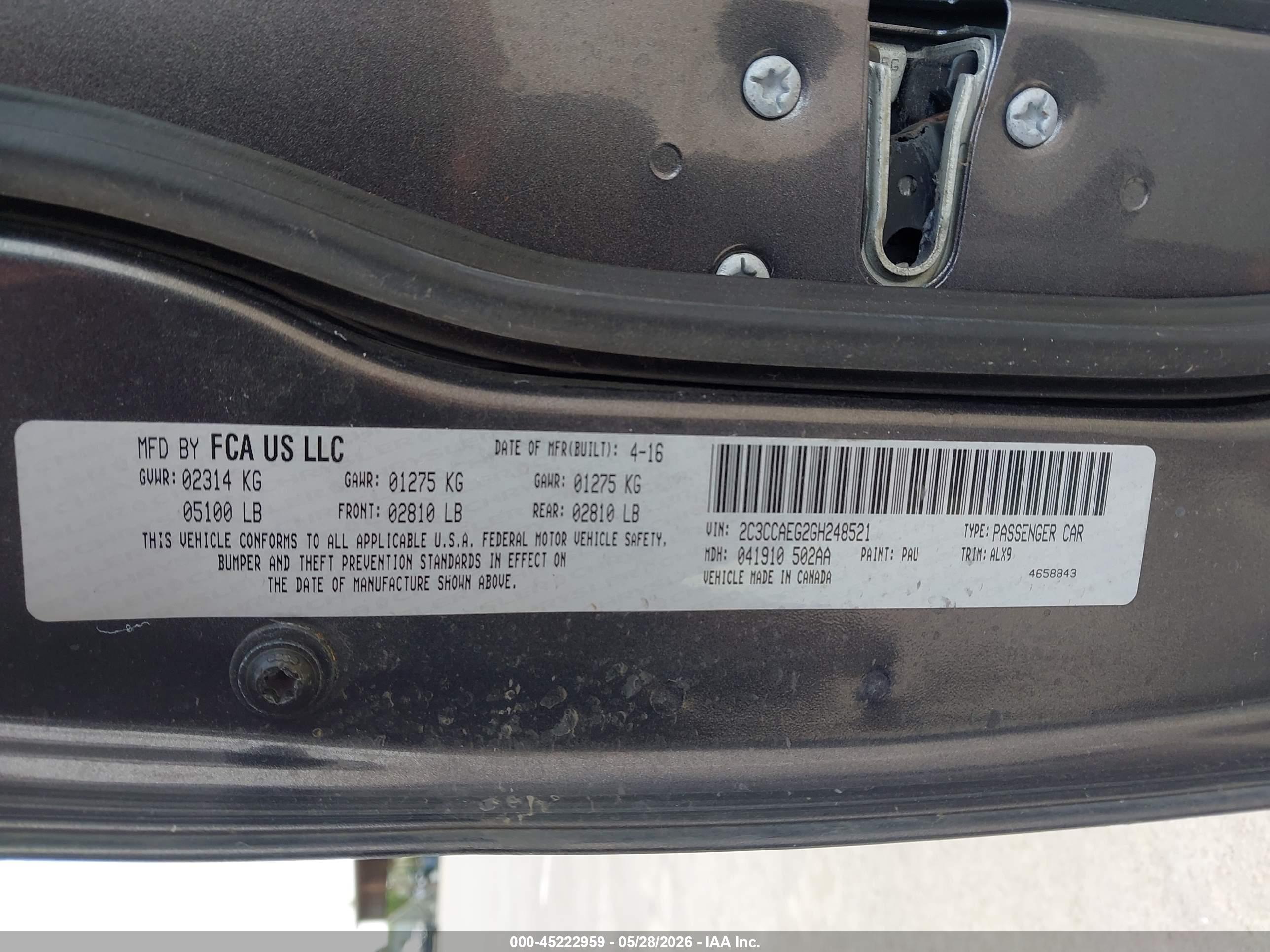 CHRYSLER 300C image 9