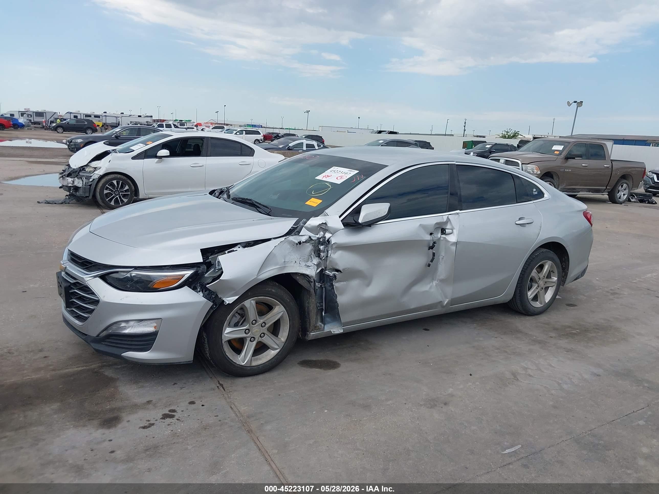 CHEVROLET MALIBU image 6