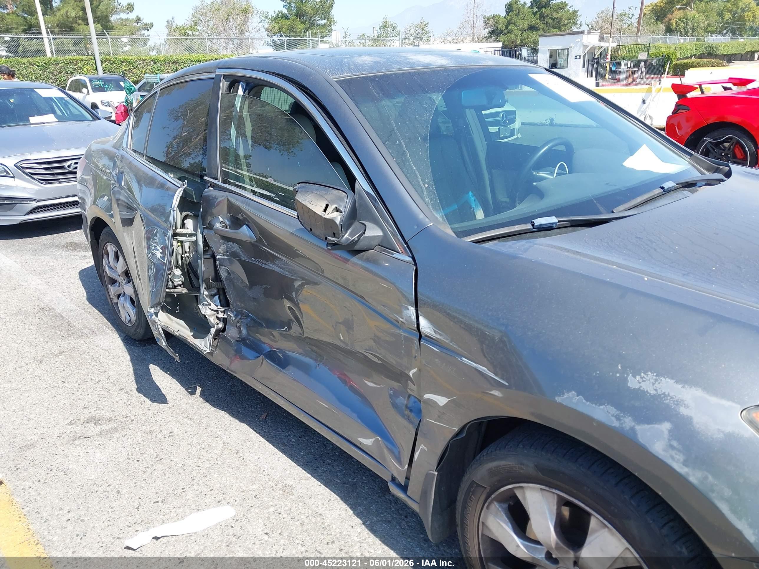 HONDA ACCORD image 6