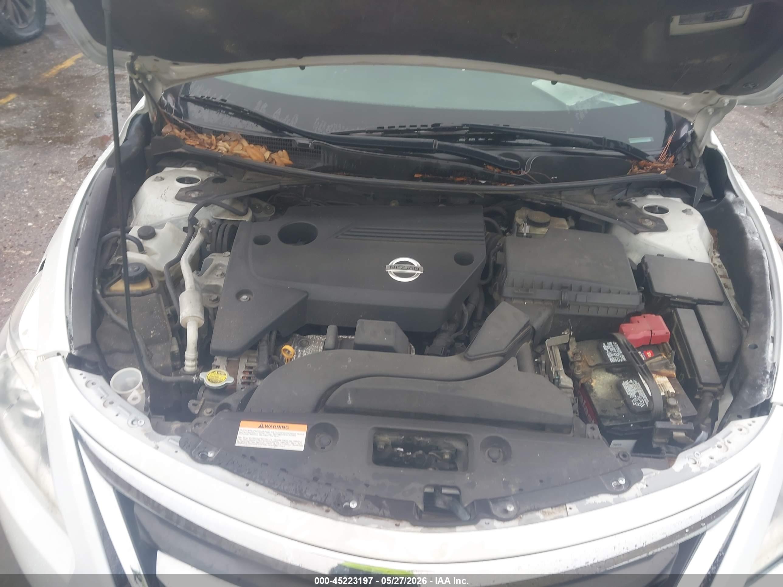 NISSAN ALTIMA image 10