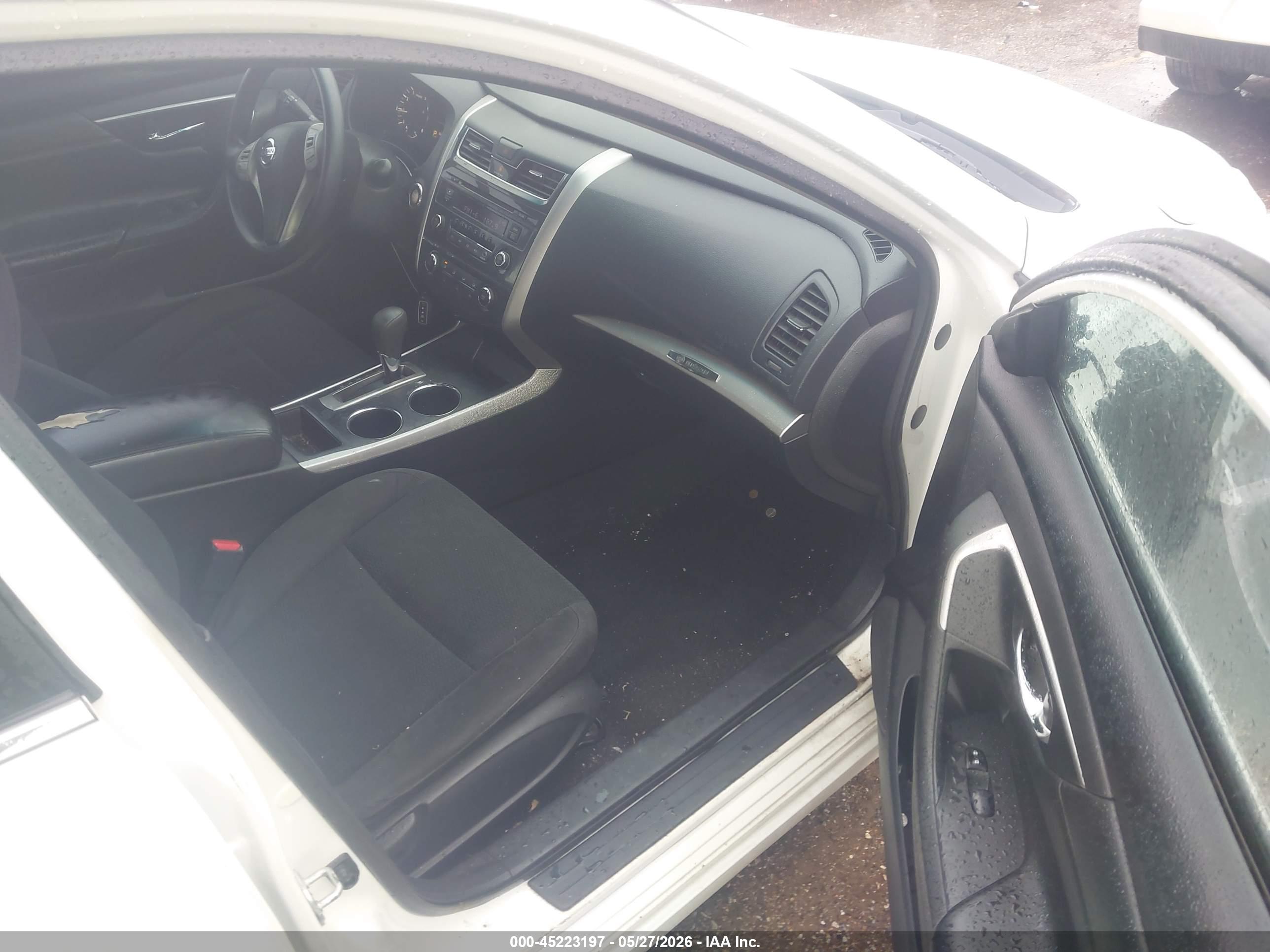 NISSAN ALTIMA image 5