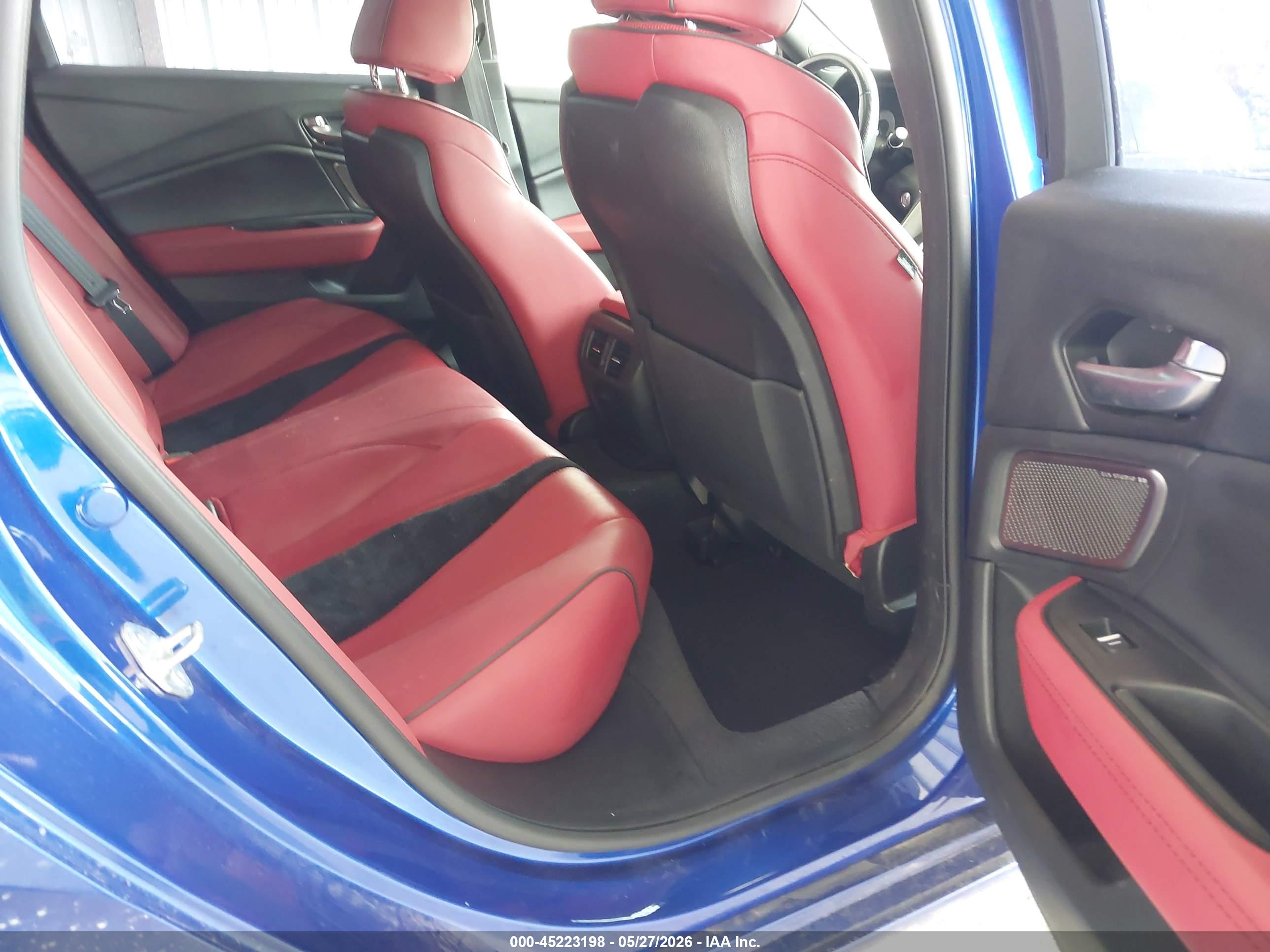 ACURA TLX image 8