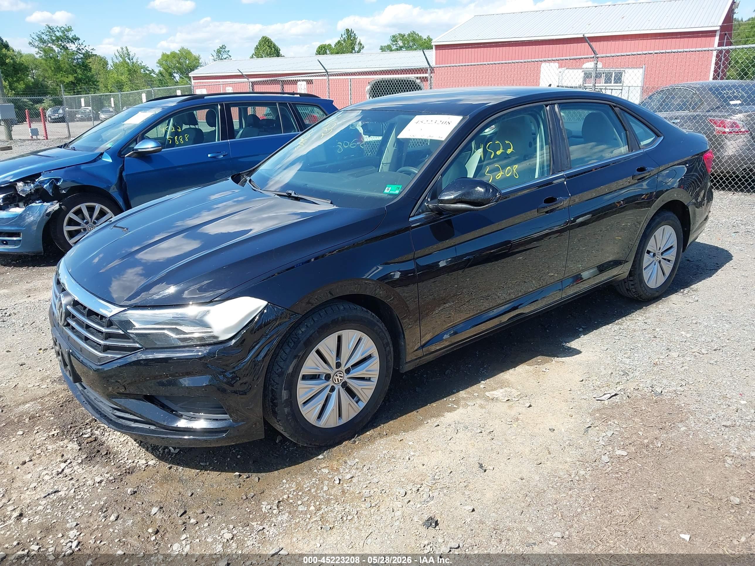 VOLKSWAGEN JETTA image 2
