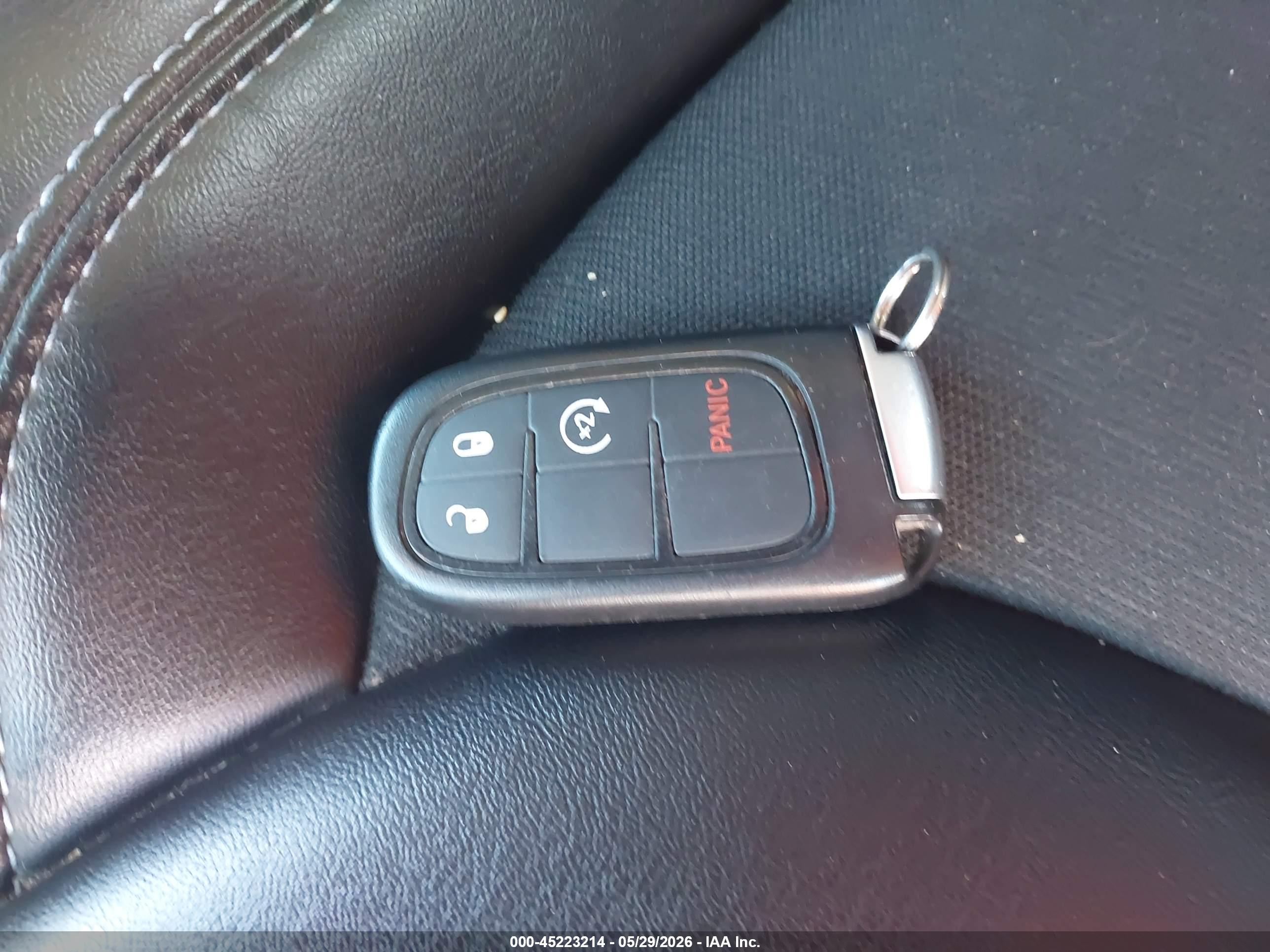 JEEP CHEROKEE image 11