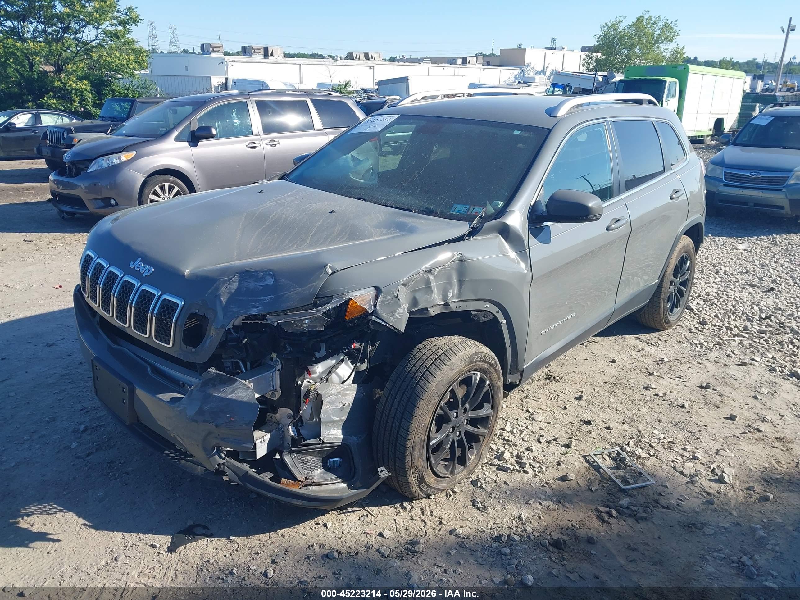 JEEP CHEROKEE image 2
