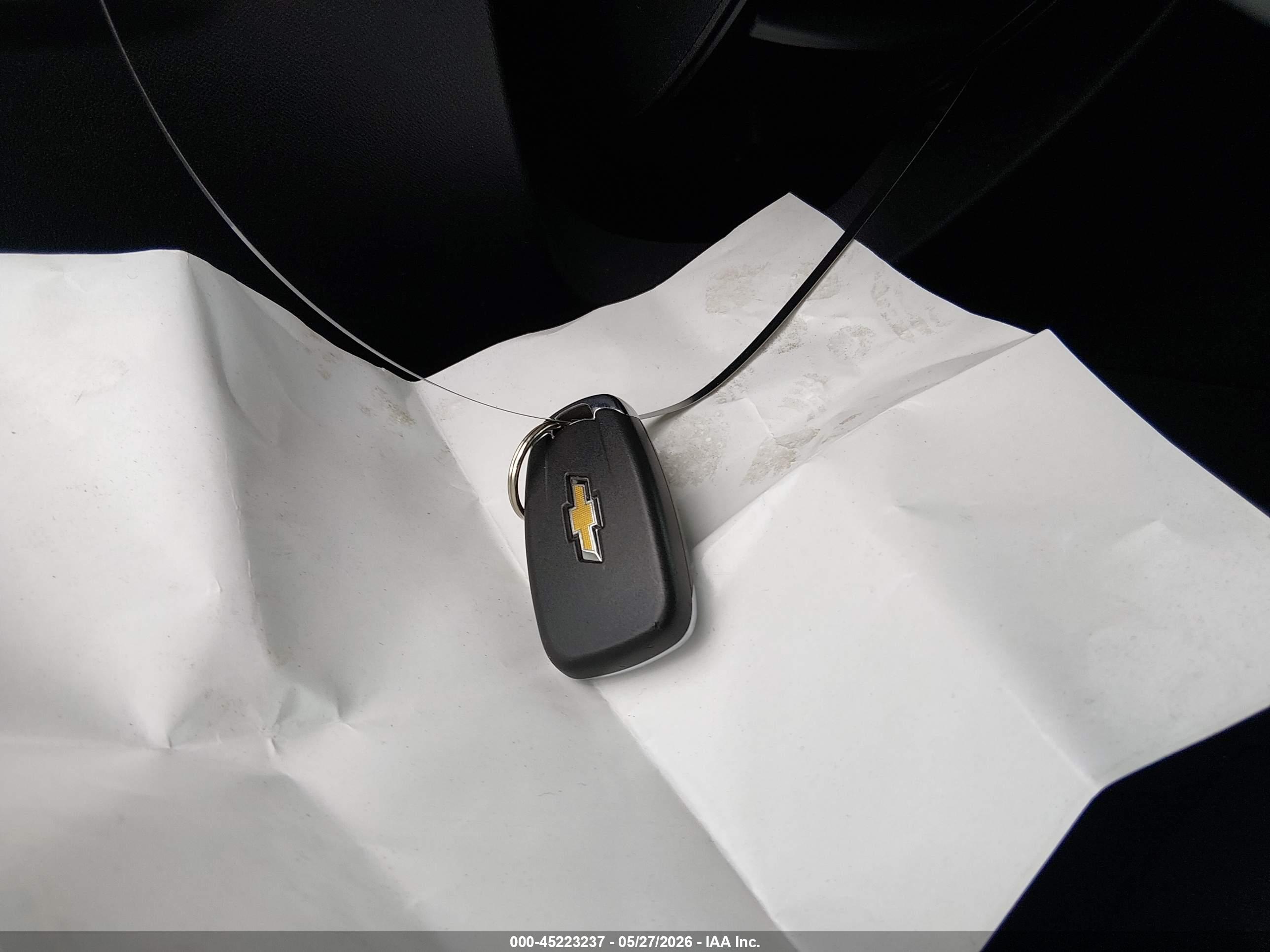 CHEVROLET EQUINOX image 11