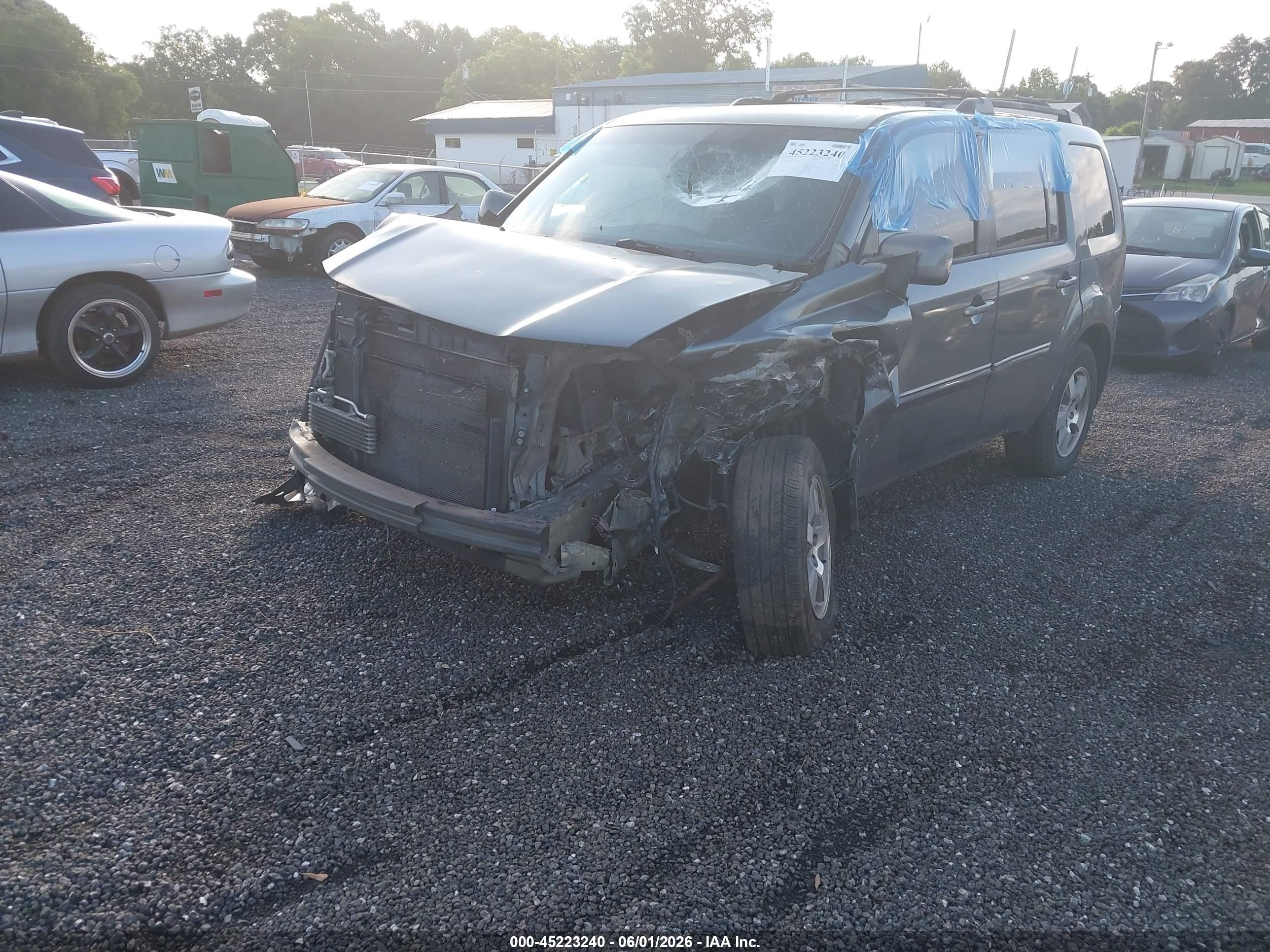 HONDA PILOT image 2