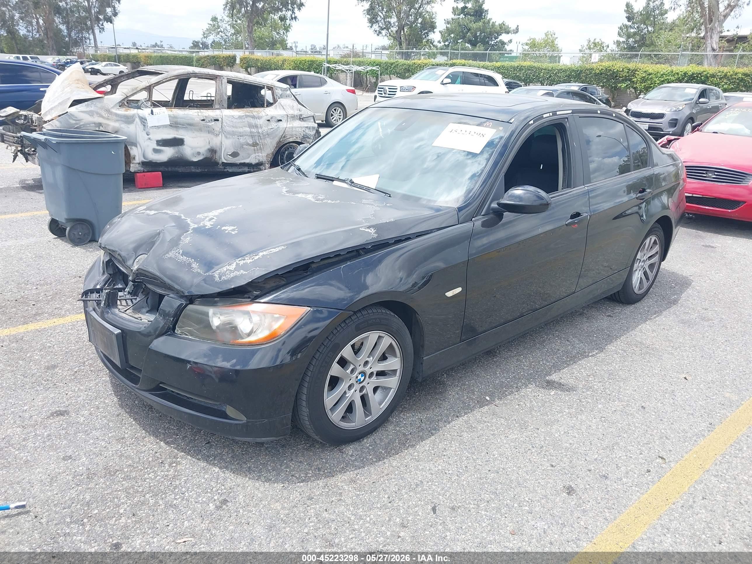 BMW 328I image 2