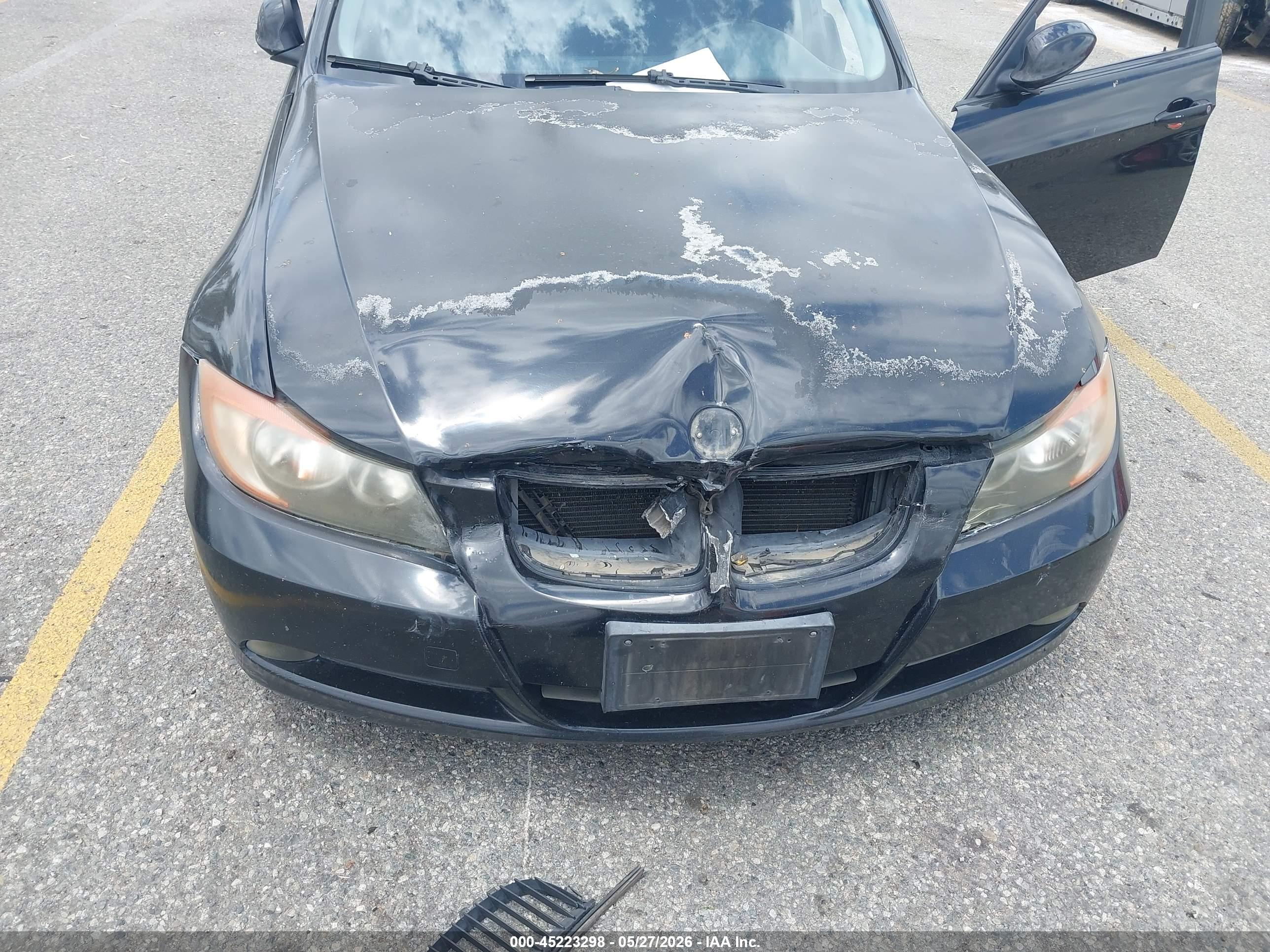 BMW 328I image 6