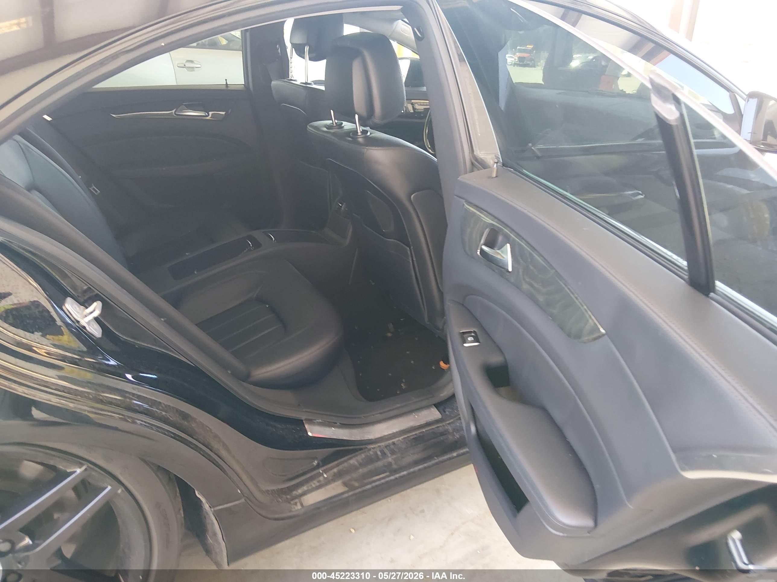 MERCEDES-BENZ CLS image 8