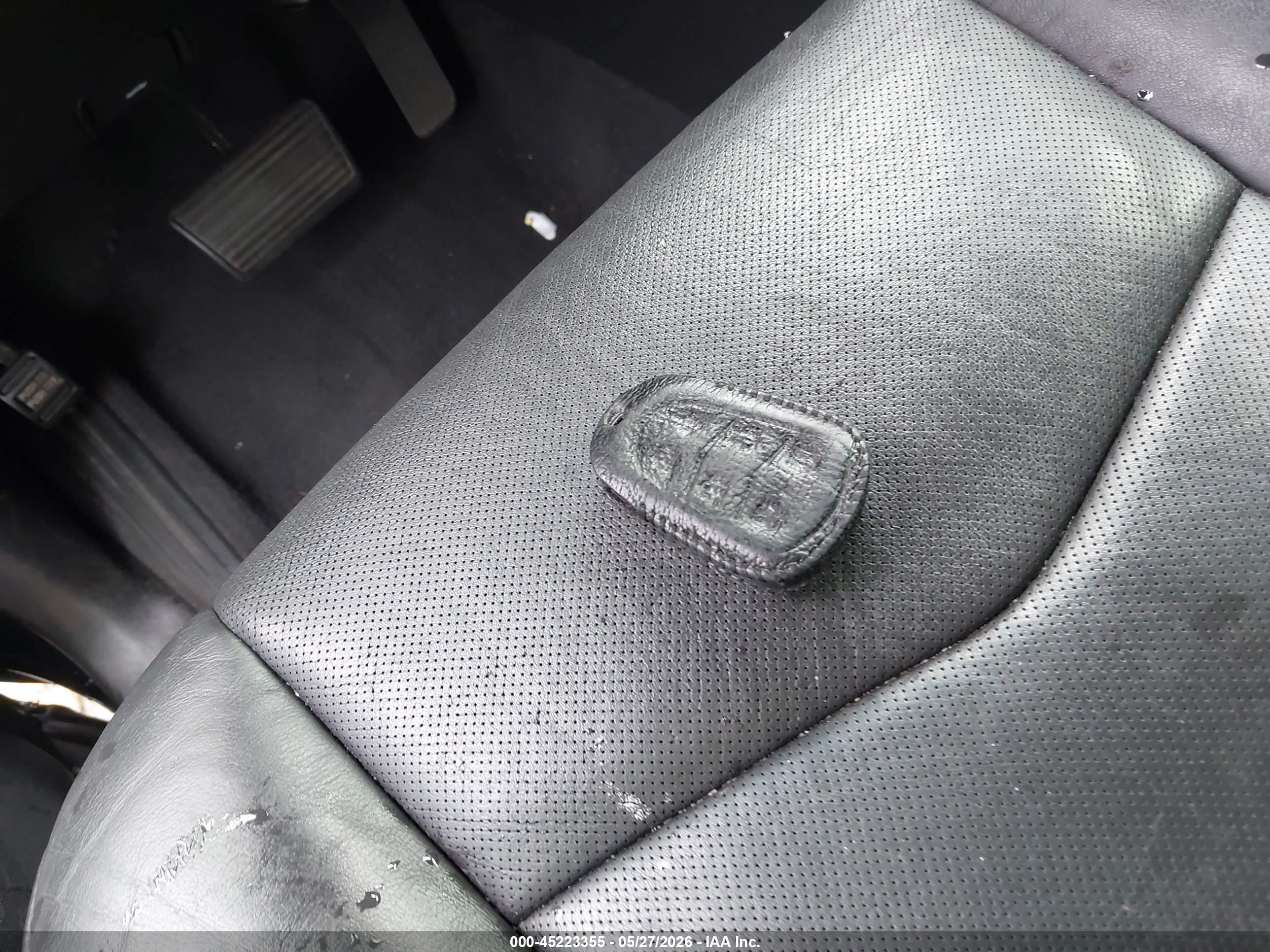CADILLAC ESCALADE image 11