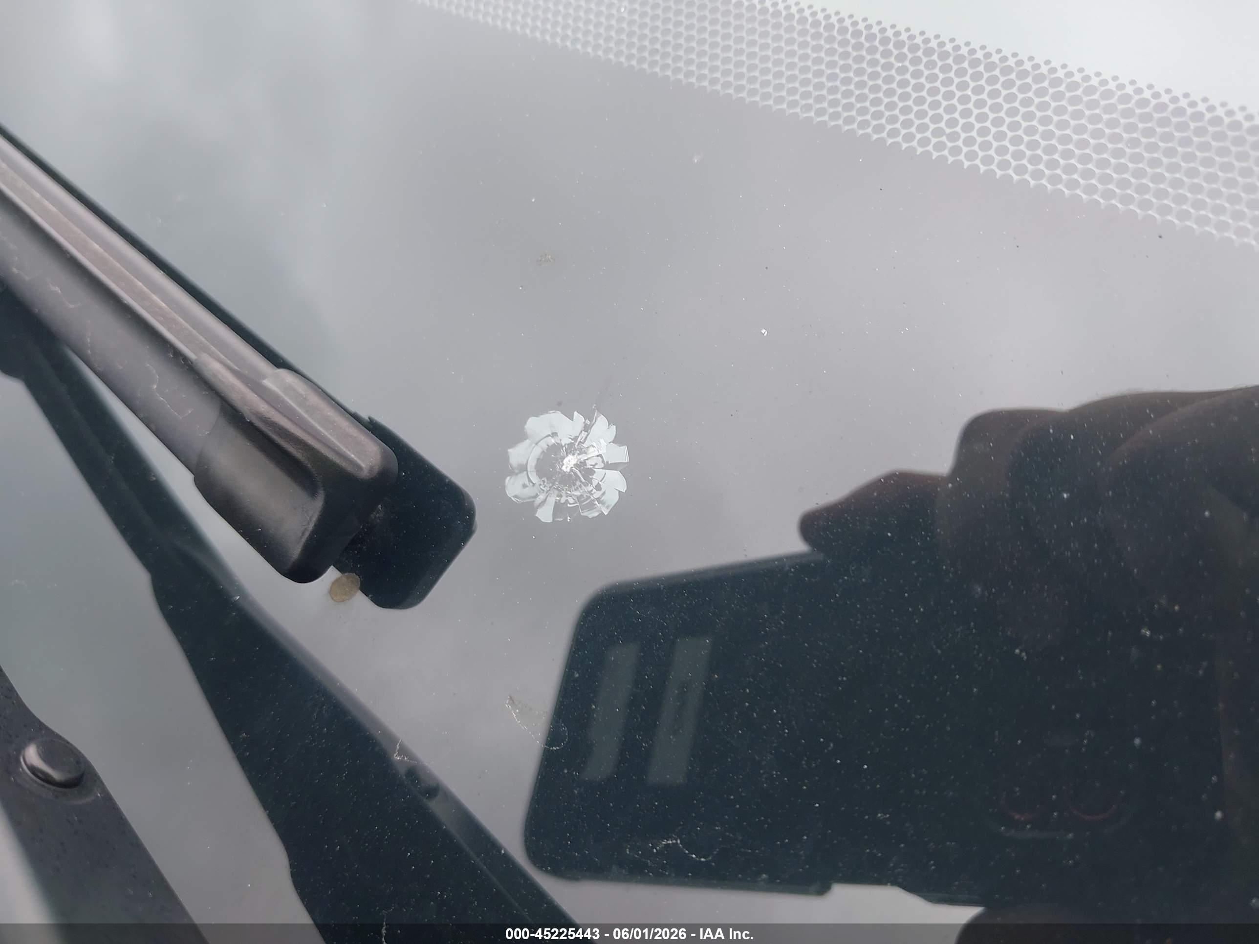 NISSAN ROGUE image 6