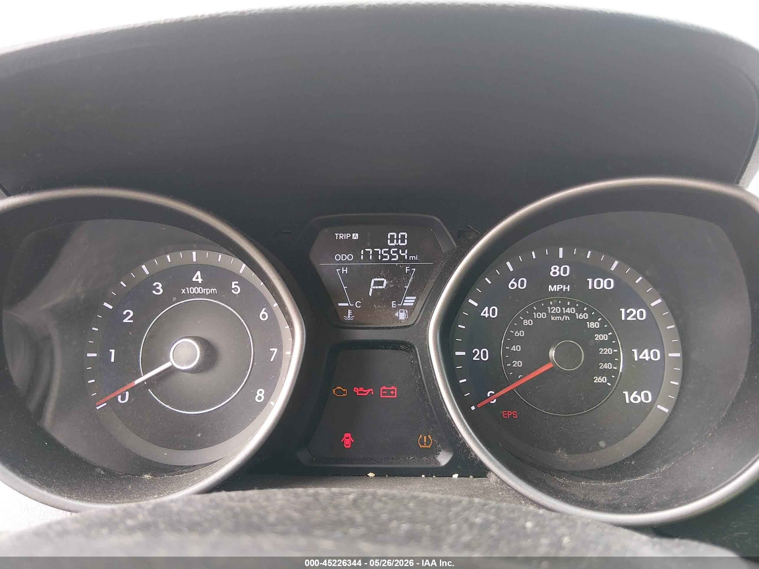 HYUNDAI ELANTRA image 7