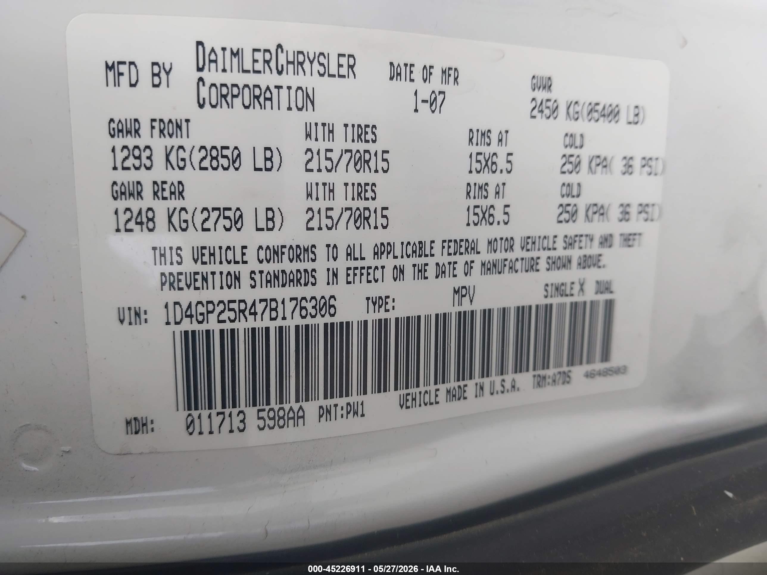 DODGE CARAVAN image 9