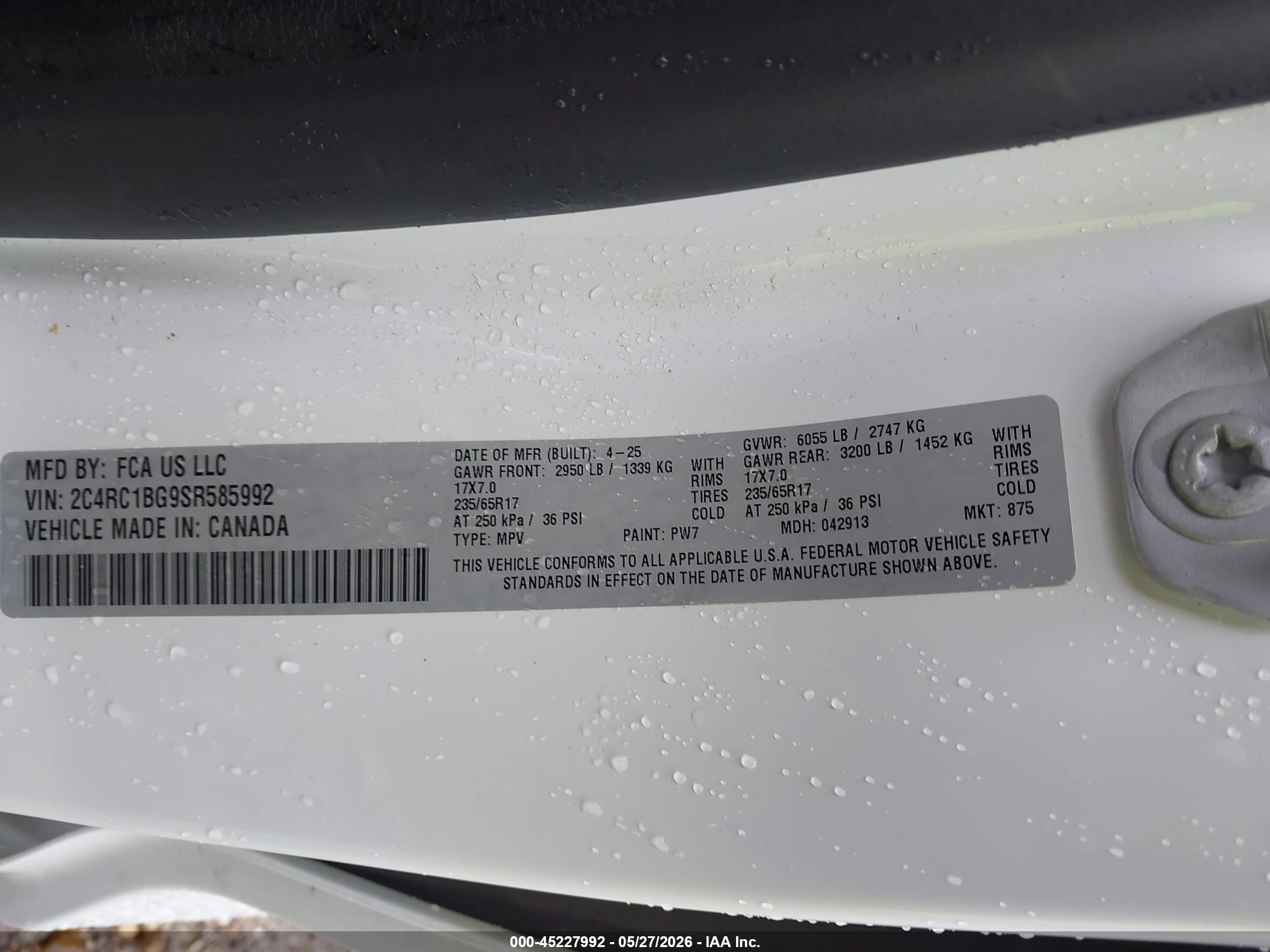 CHRYSLER PACIFICA image 9
