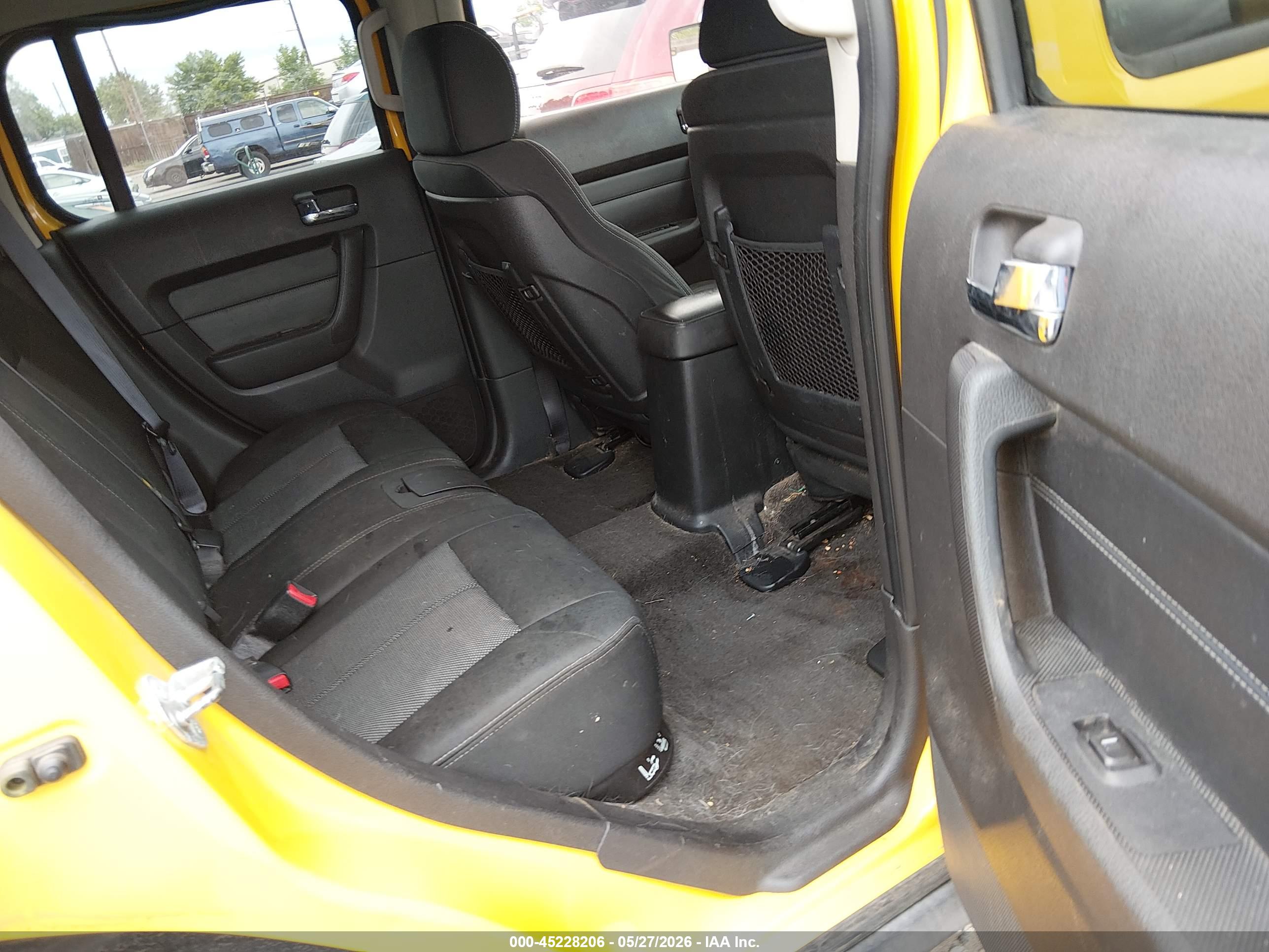 HUMMER H3 image 8