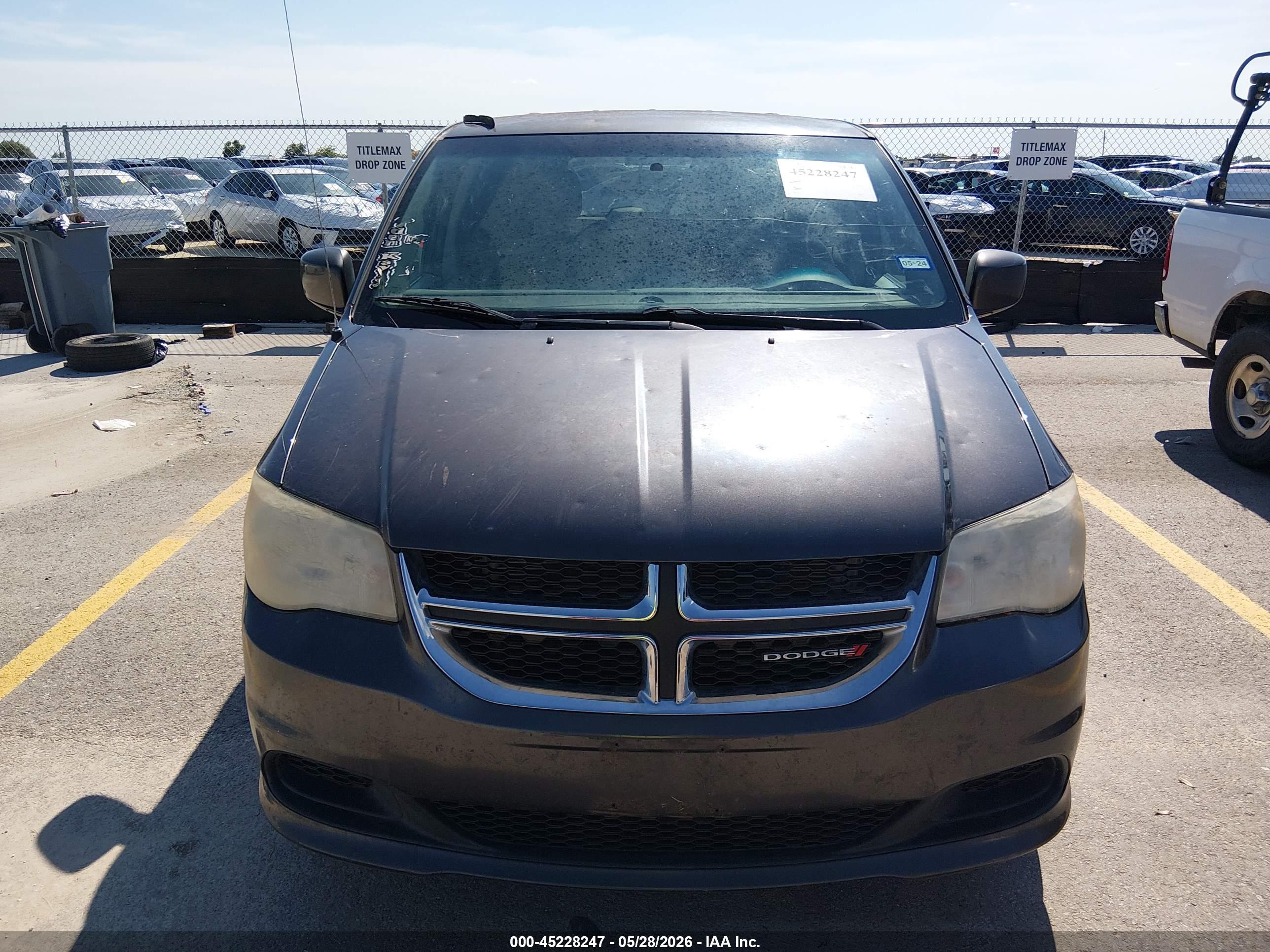 DODGE GRAND image 6