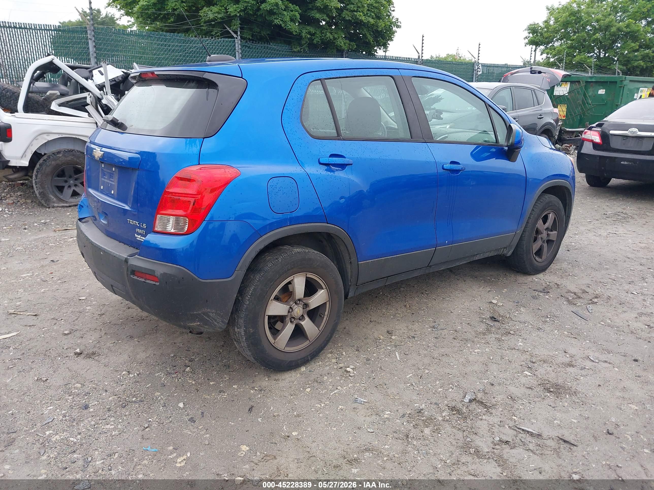 CHEVROLET TRAX image 4