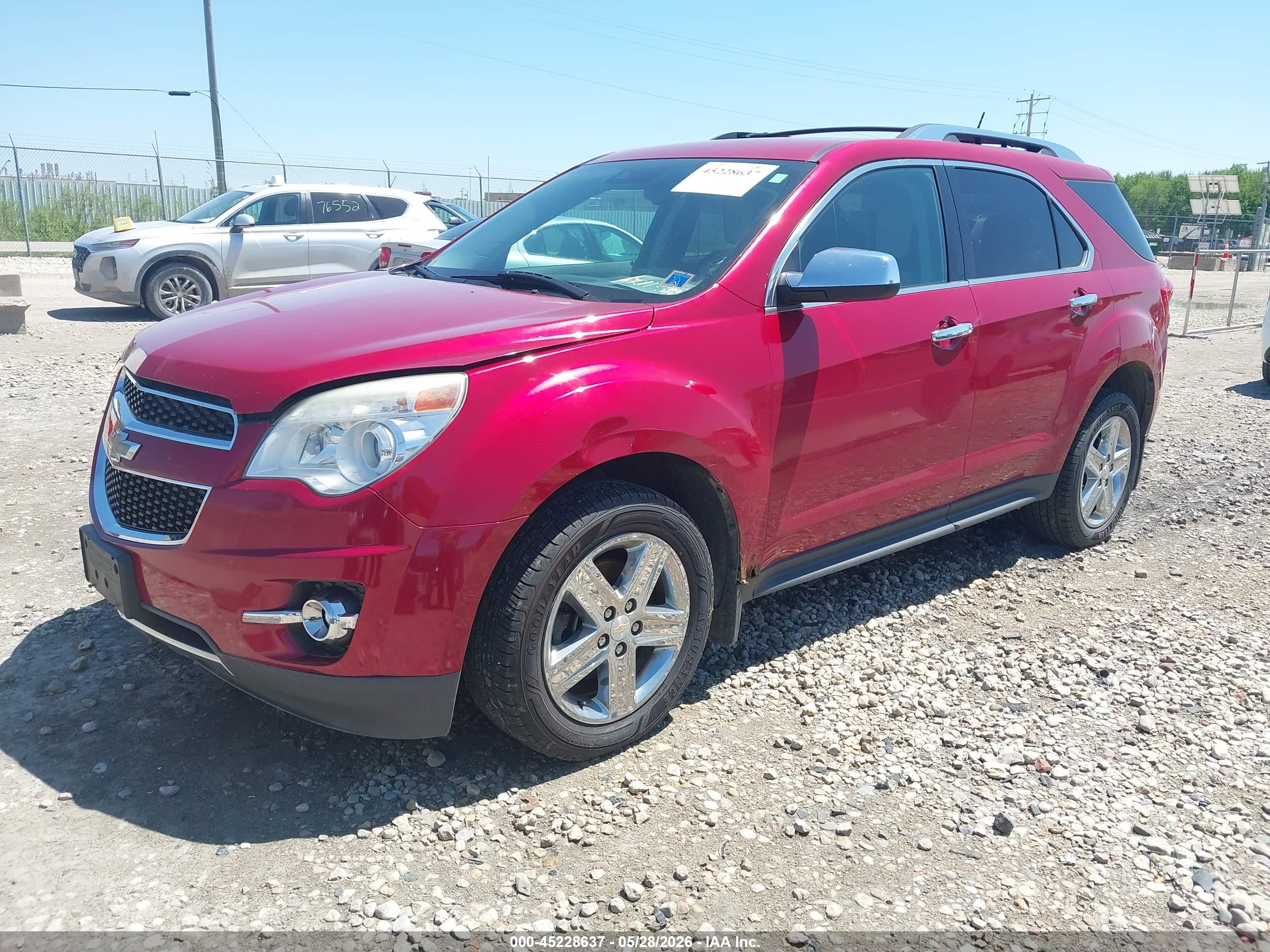 CHEVROLET EQUINOX image 2