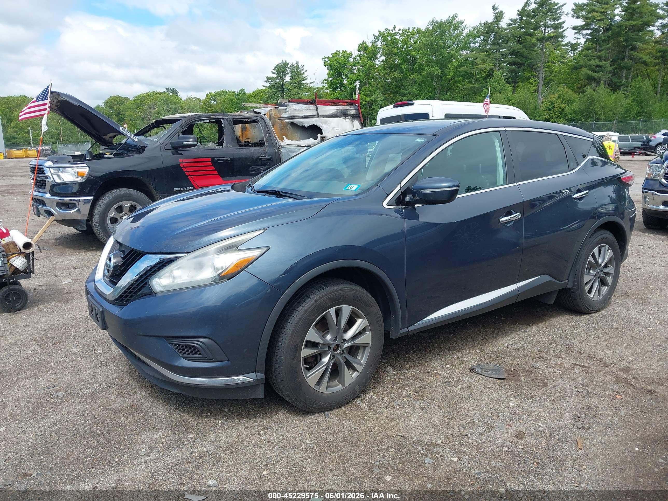 NISSAN MURANO image 2