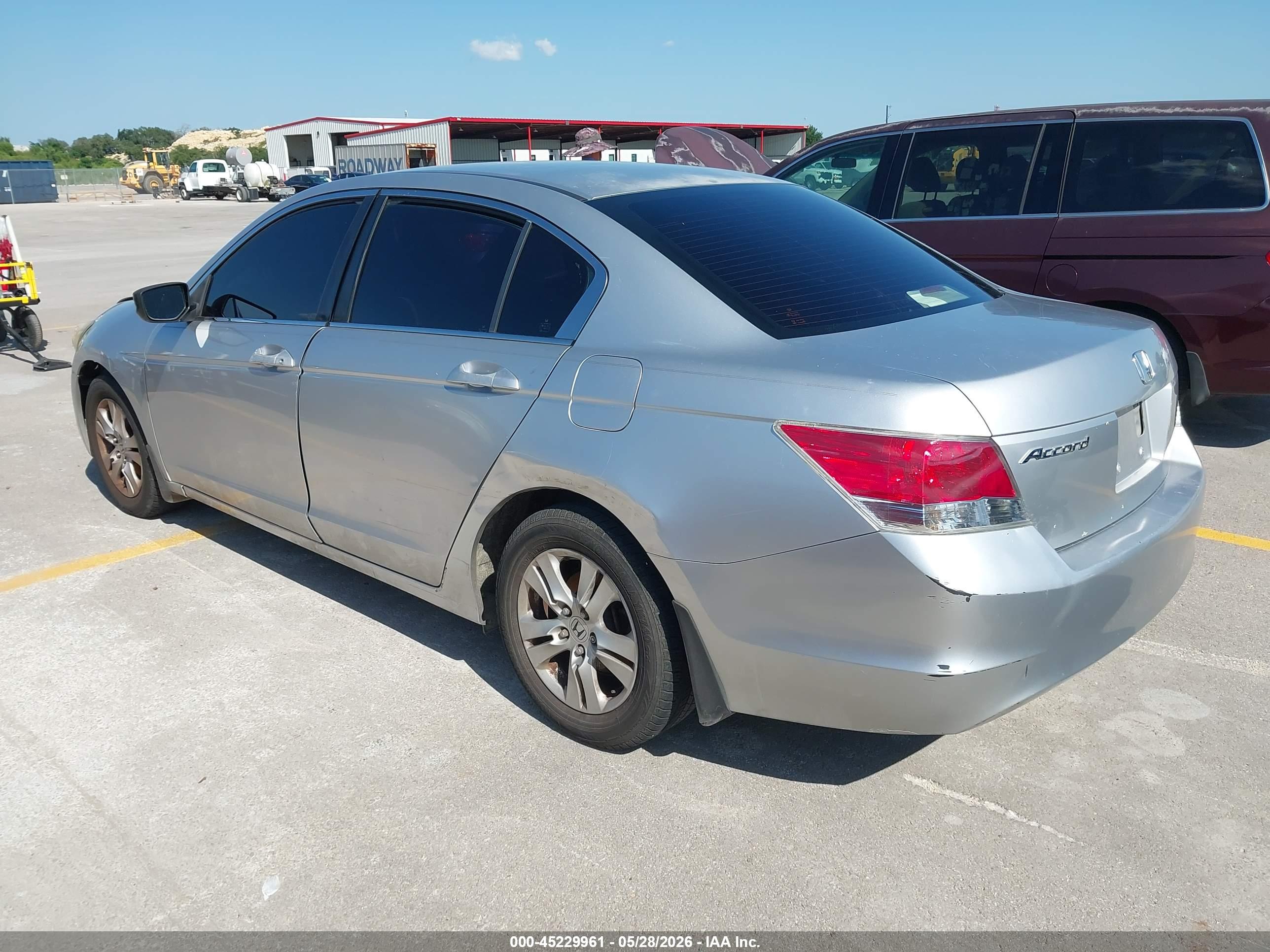 HONDA ACCORD image 3