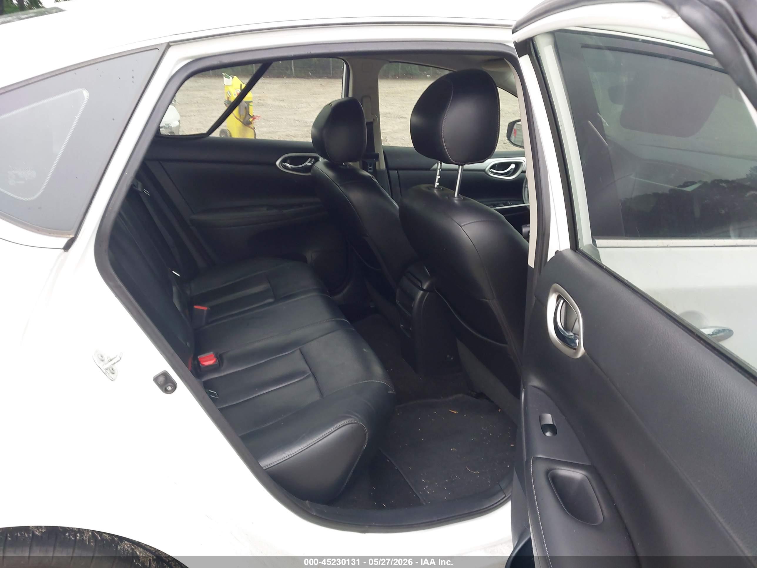 NISSAN SENTRA image 8