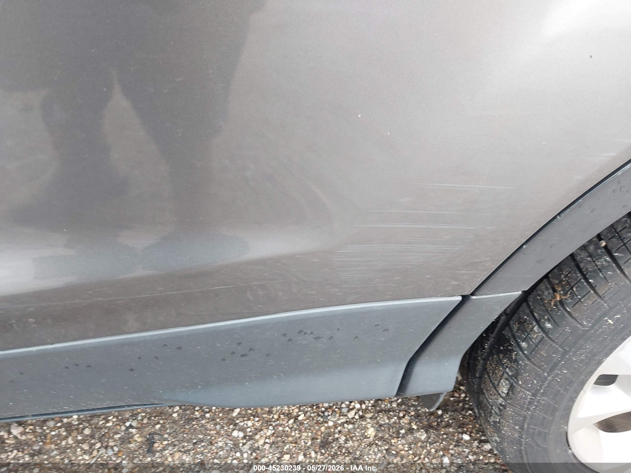 FORD ESCAPE image 6