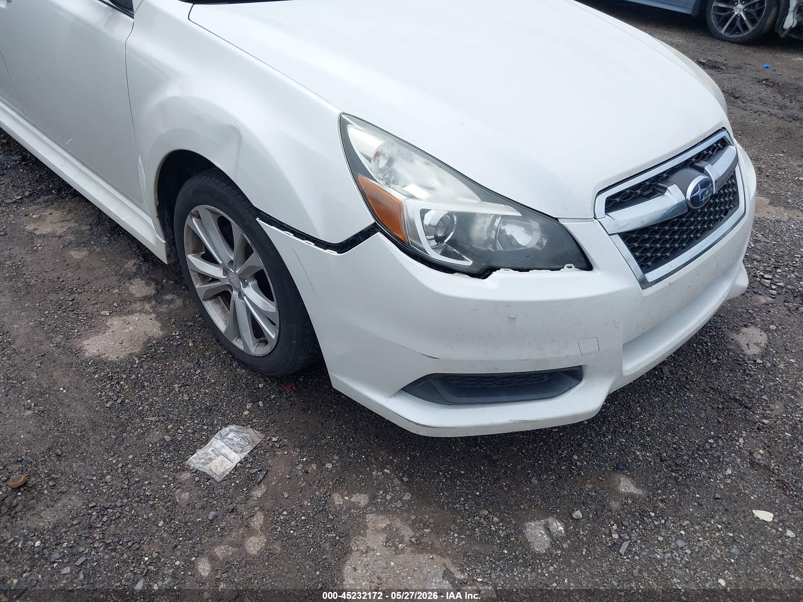 SUBARU LEGACY image 6