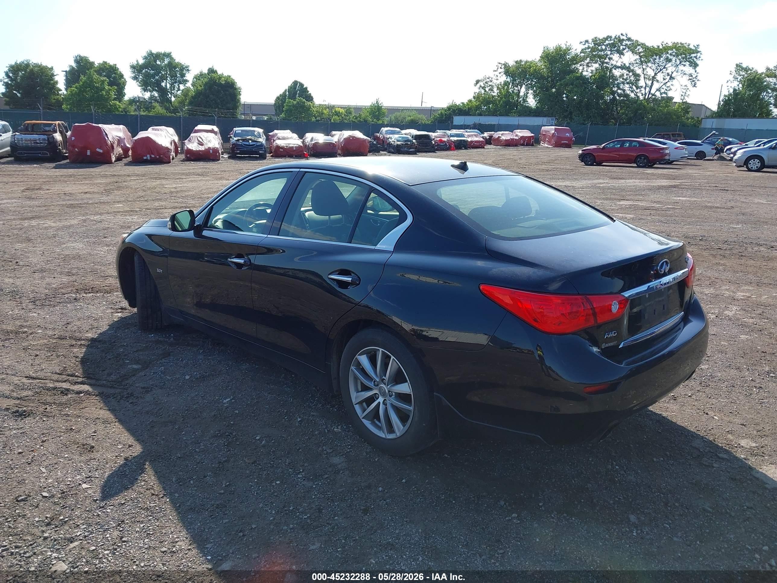 INFINITI Q50 image 3