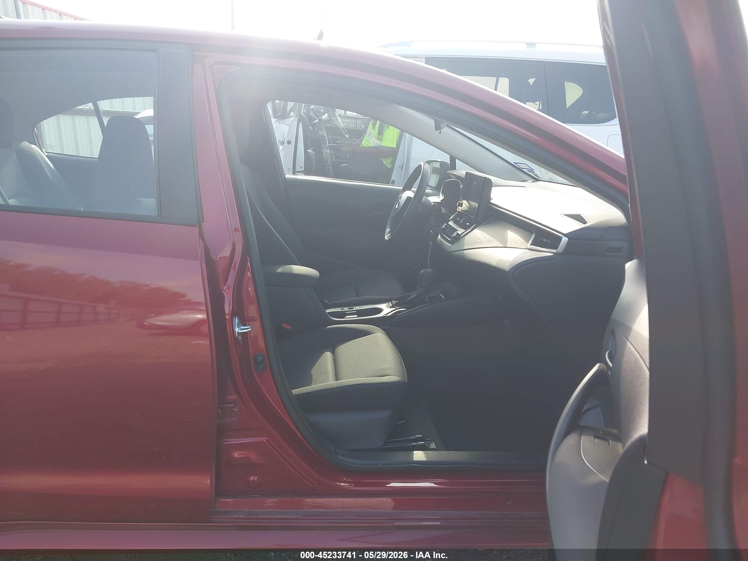 TOYOTA COROLLA image 5