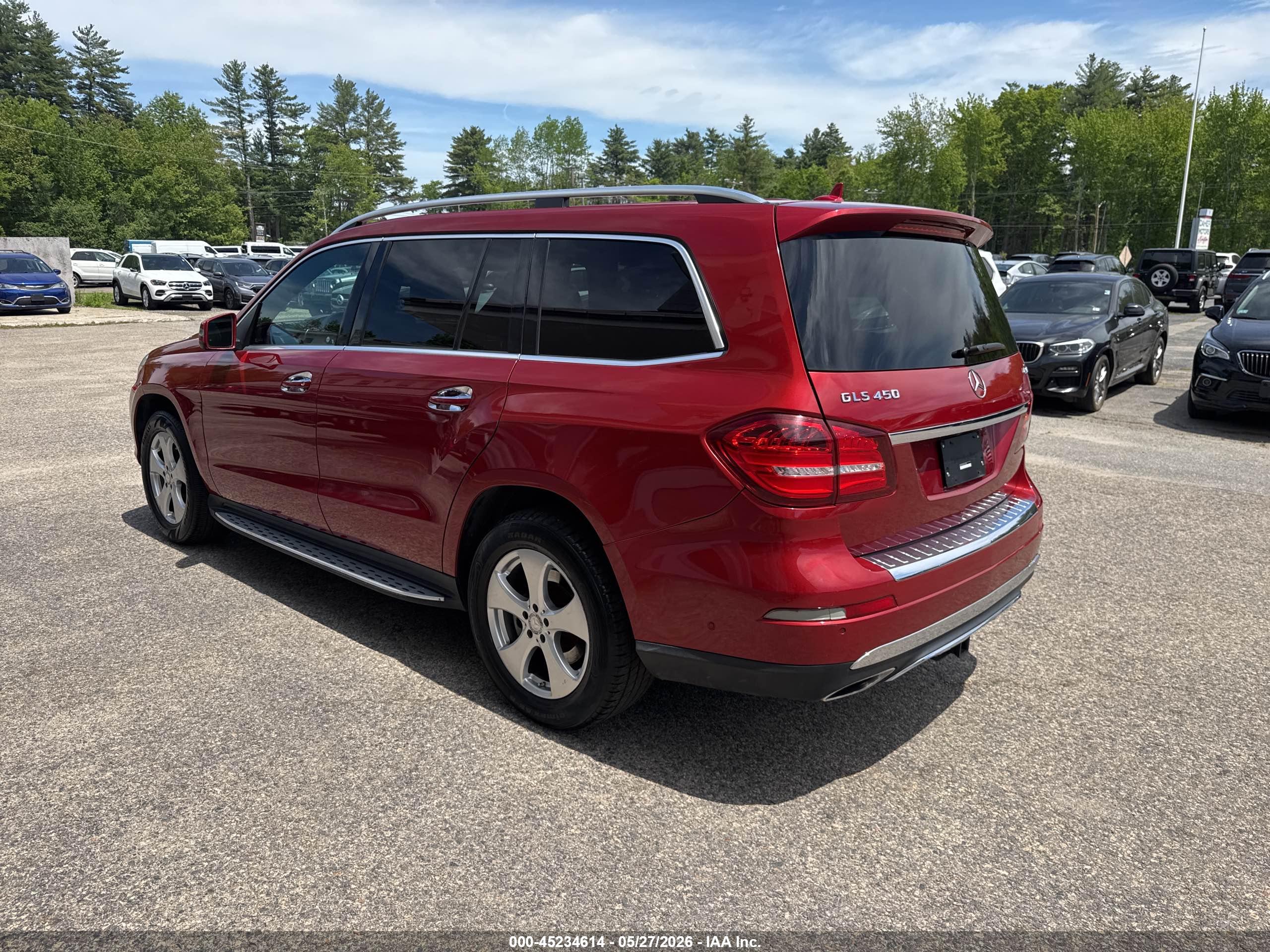 MERCEDES-BENZ GLS image 3