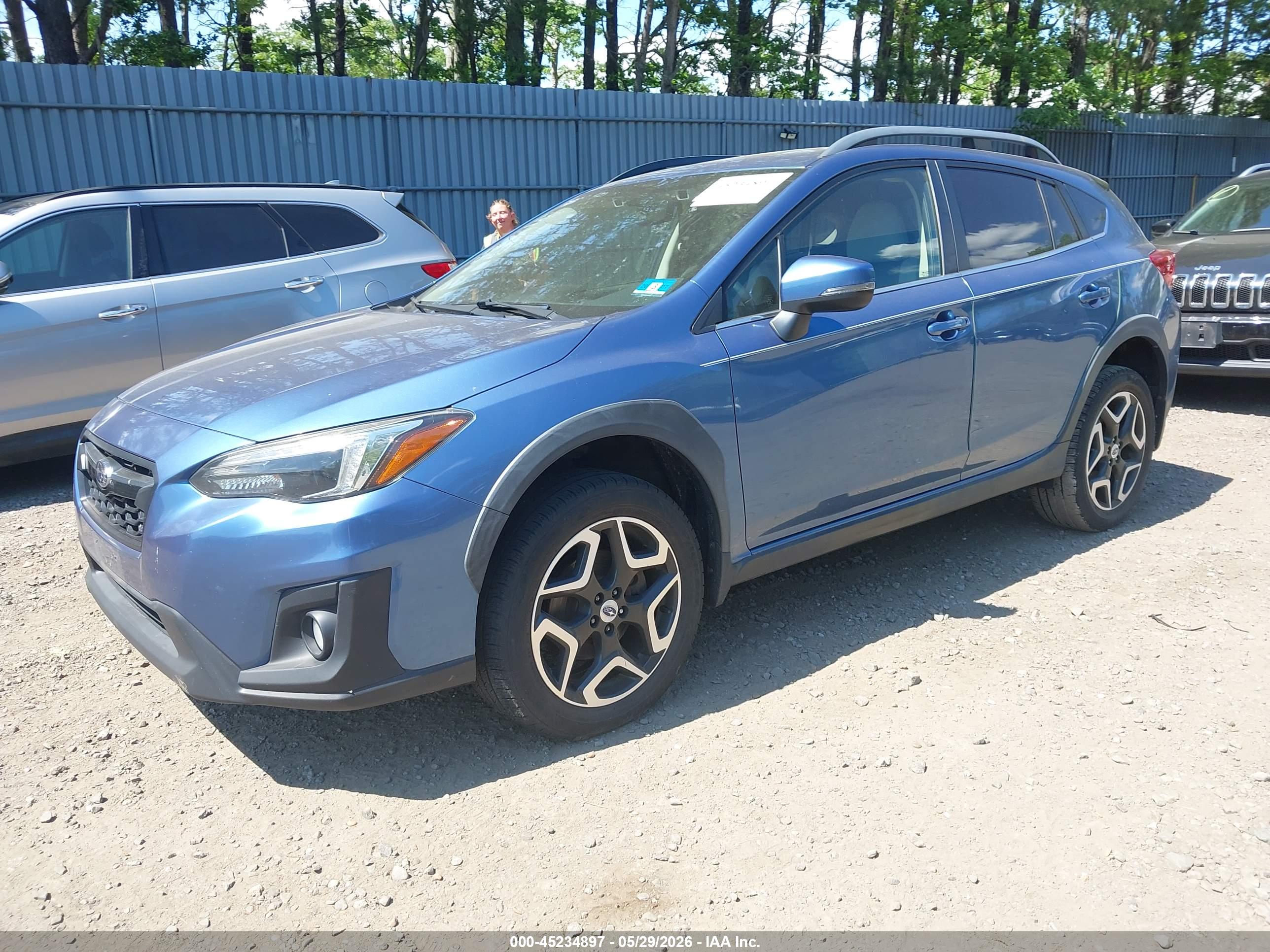 SUBARU CROSSTREK image 2