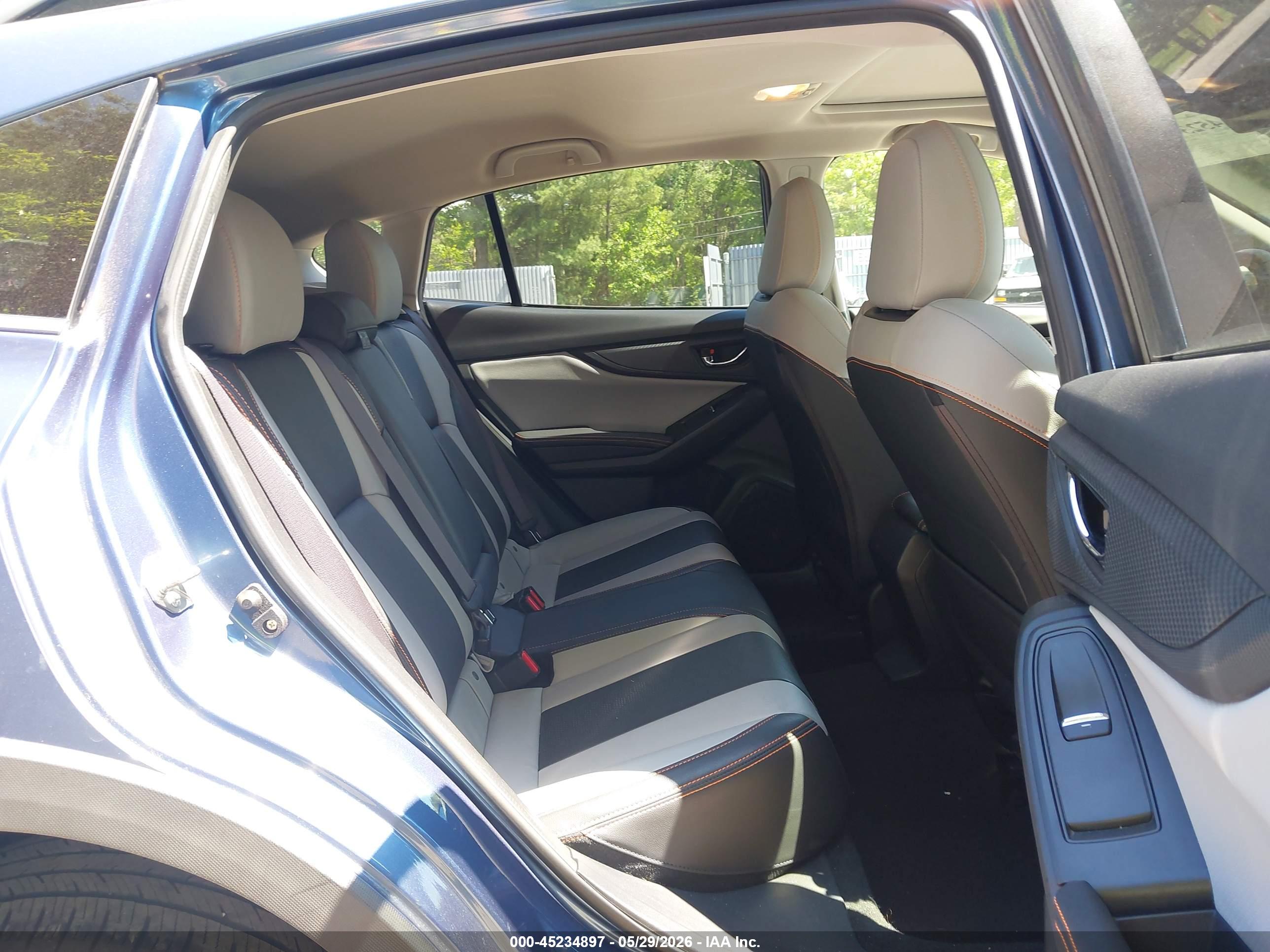 SUBARU CROSSTREK image 8