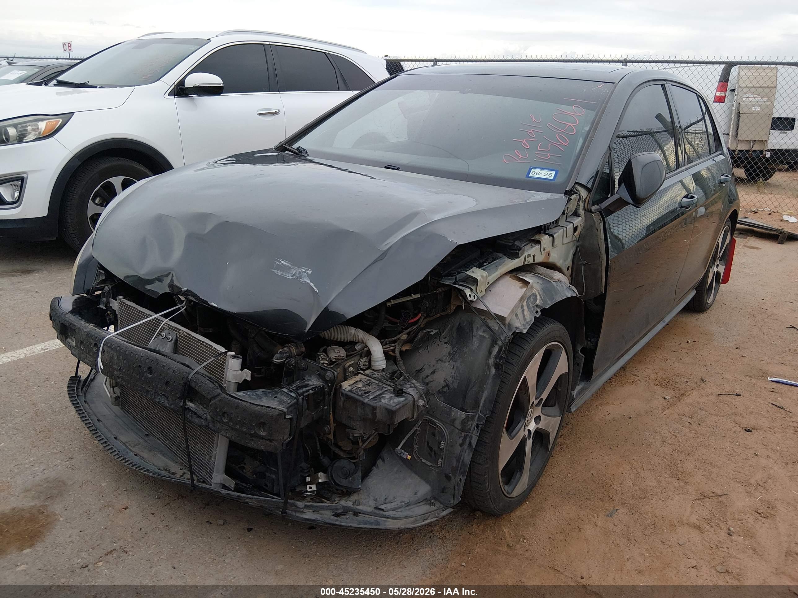 VOLKSWAGEN GOLF image 2