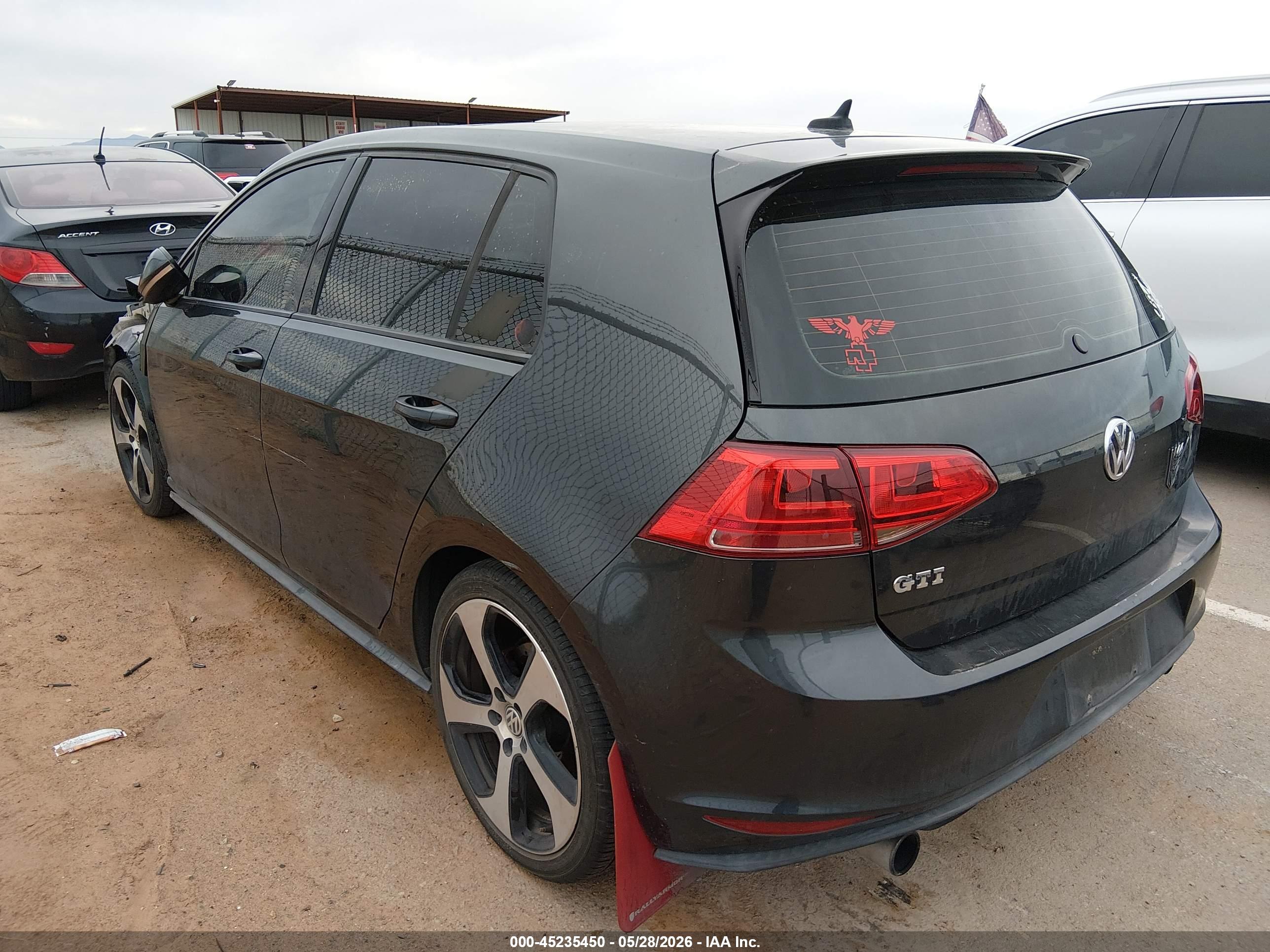 VOLKSWAGEN GOLF image 3