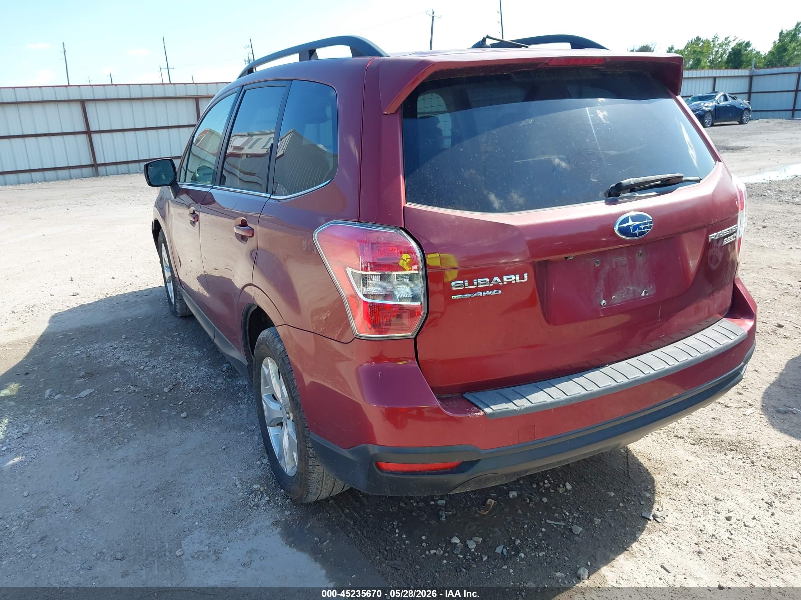 SUBARU FORESTER image 3