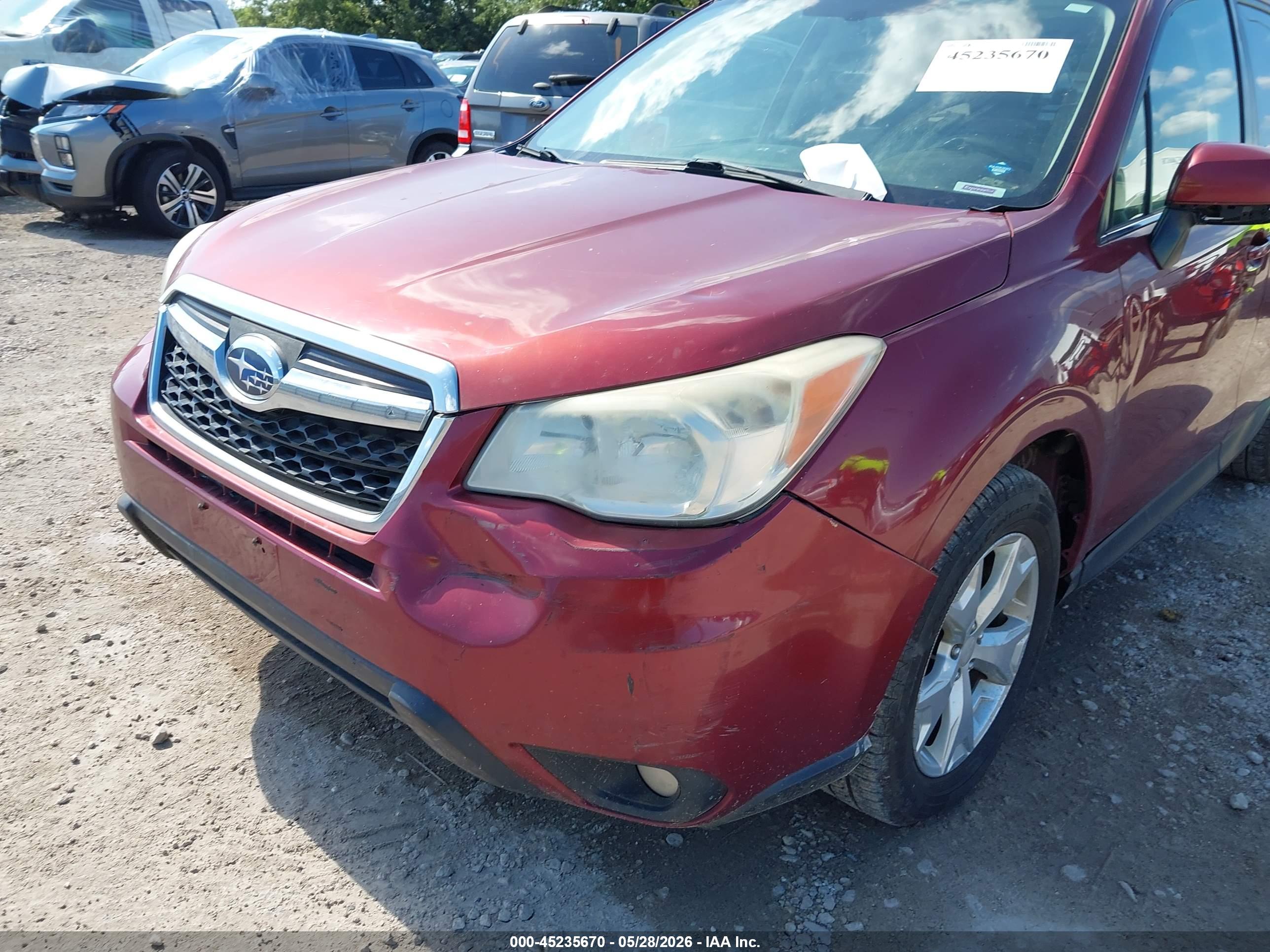 SUBARU FORESTER image 6