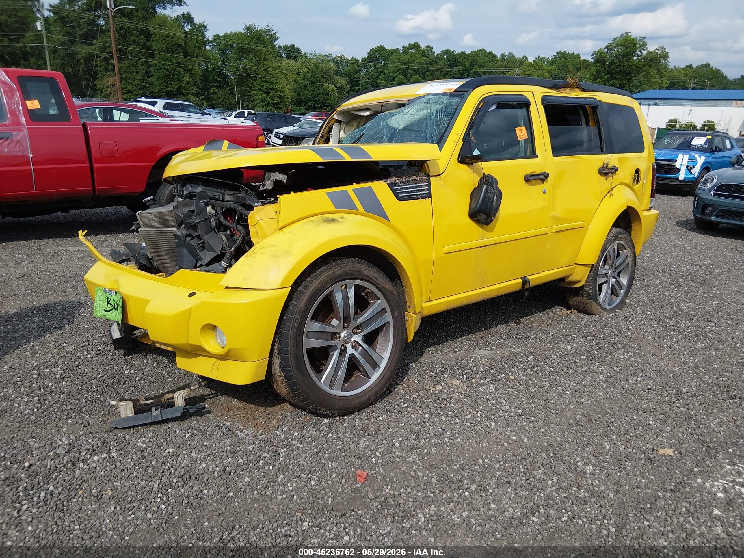DODGE NITRO image 2